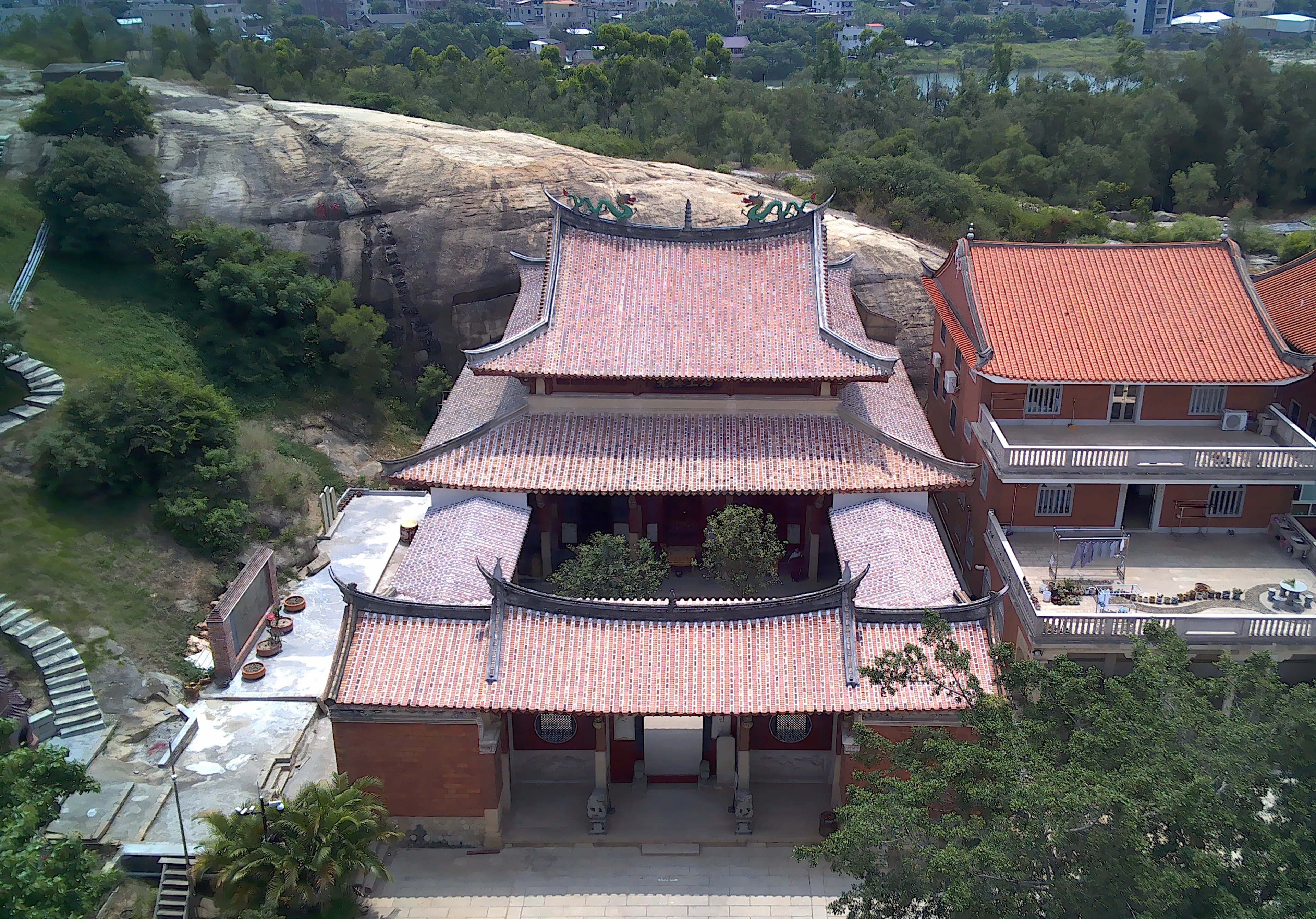 Conservation and Regeneration ofthe Qixia St, Characteristic Block in Weihai — 29