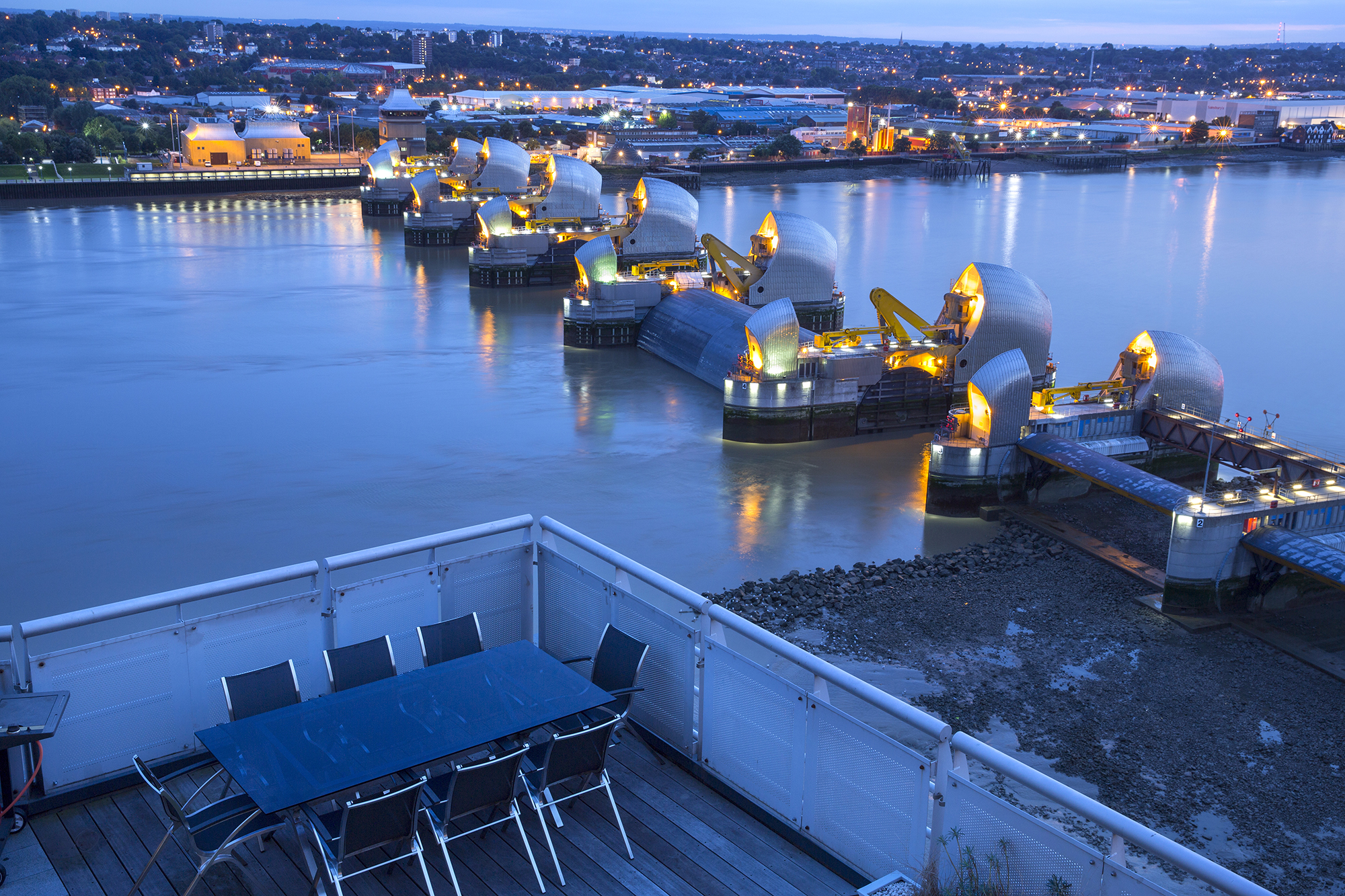 Thames Barrier Roof Garden Thames Terrace by Mylandscapes Roof Garden