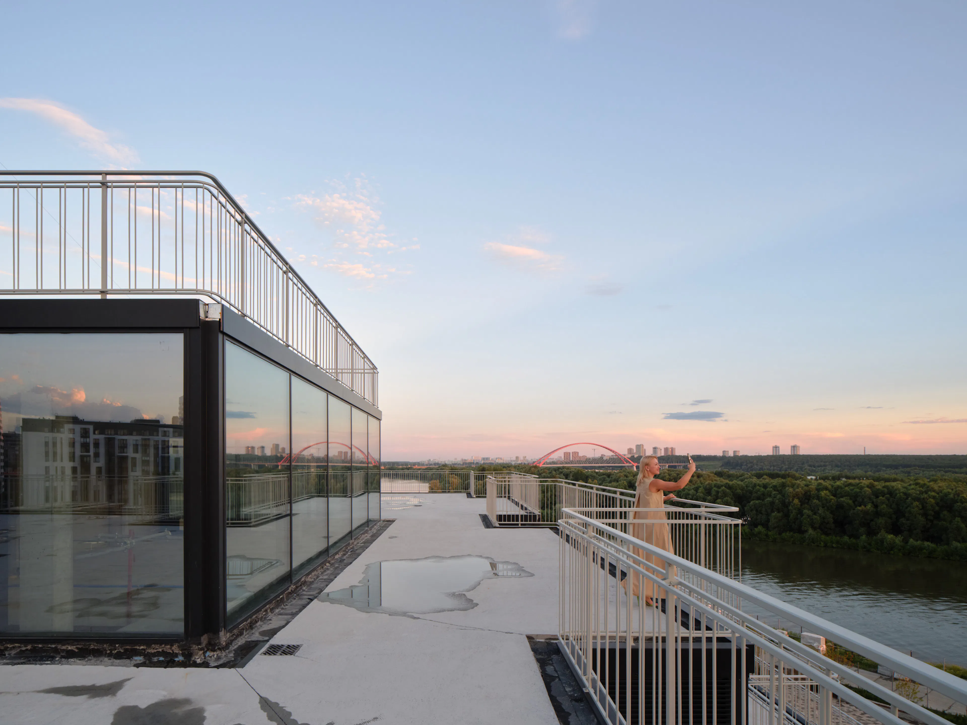 Multifunctional community center based on parking in the "European Riverfront" — 19