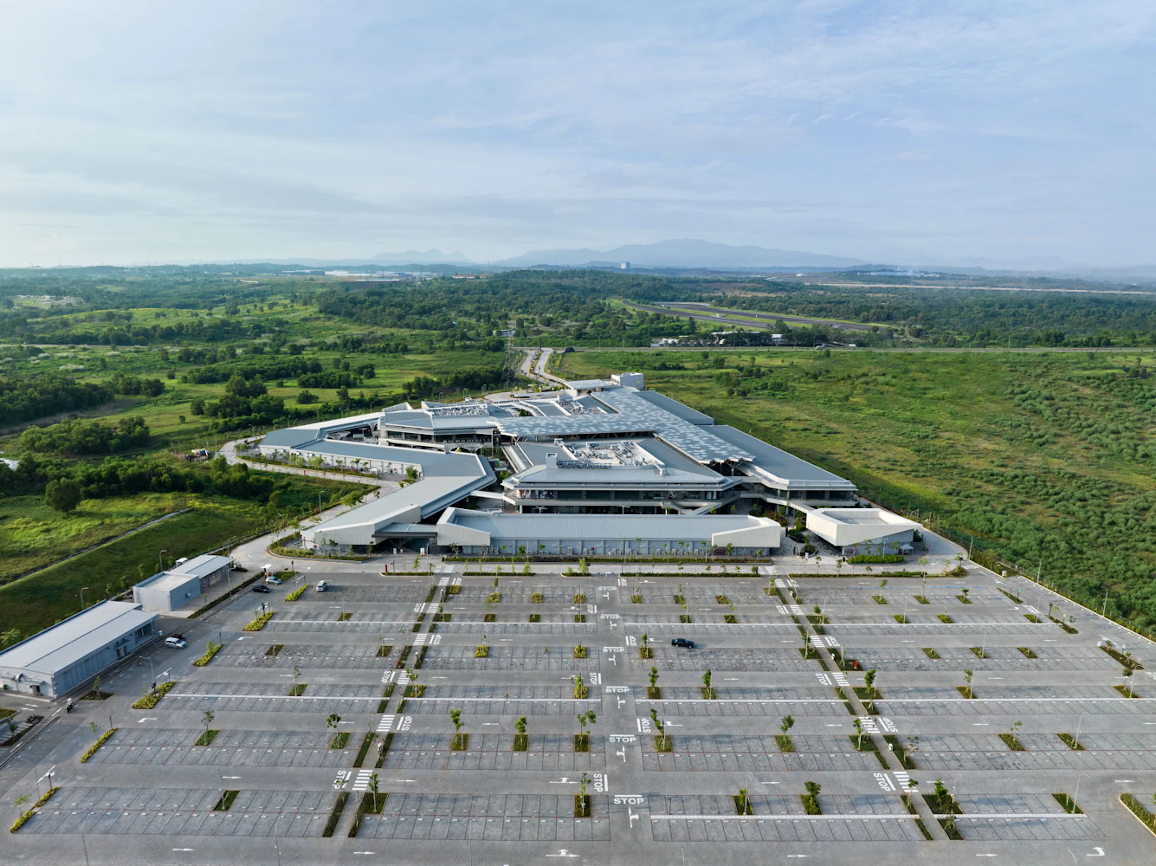 The Grand Outlet Karawang East Jakarta — 1