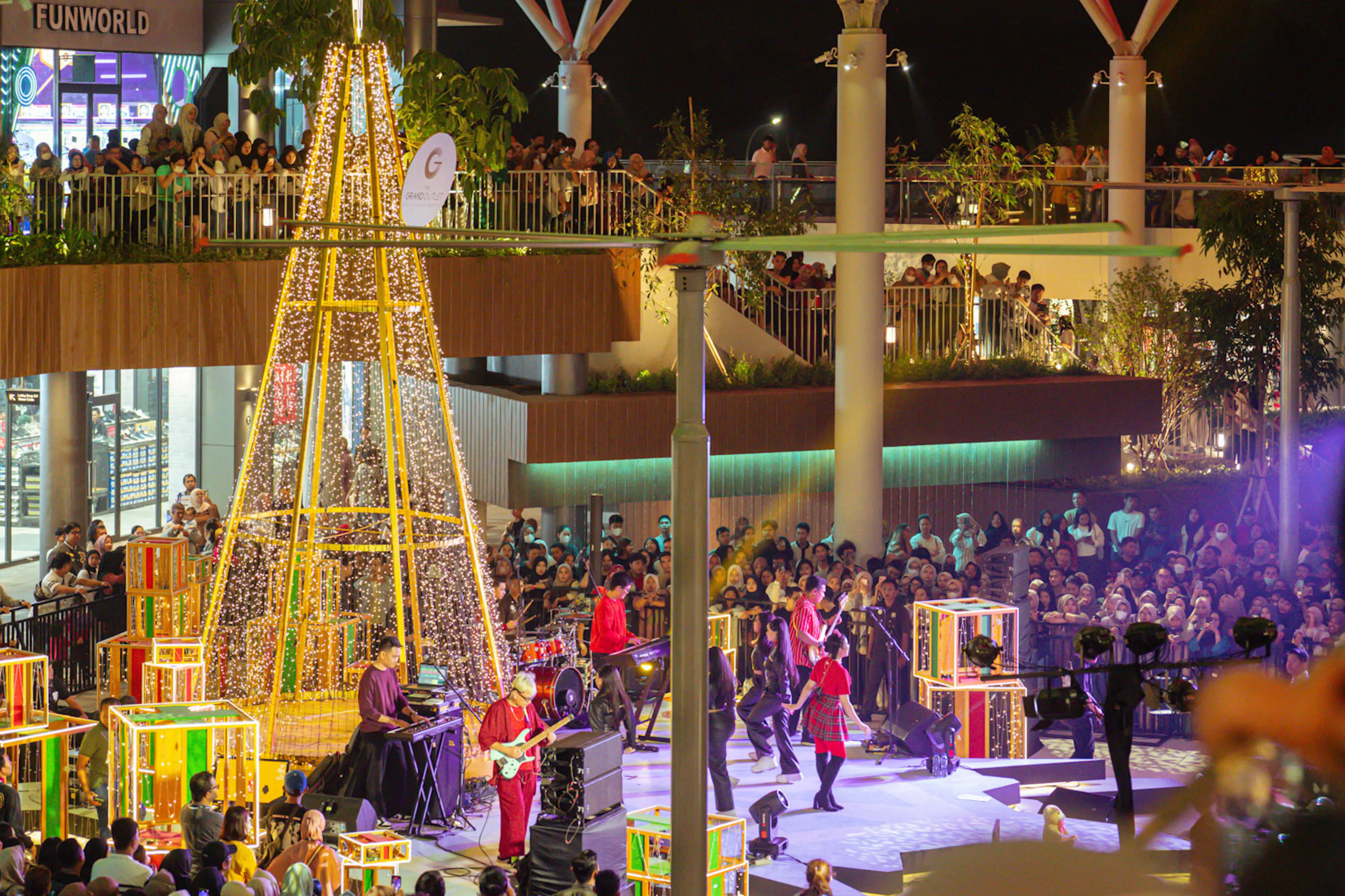 The Grand Outlet Karawang East Jakarta — 33