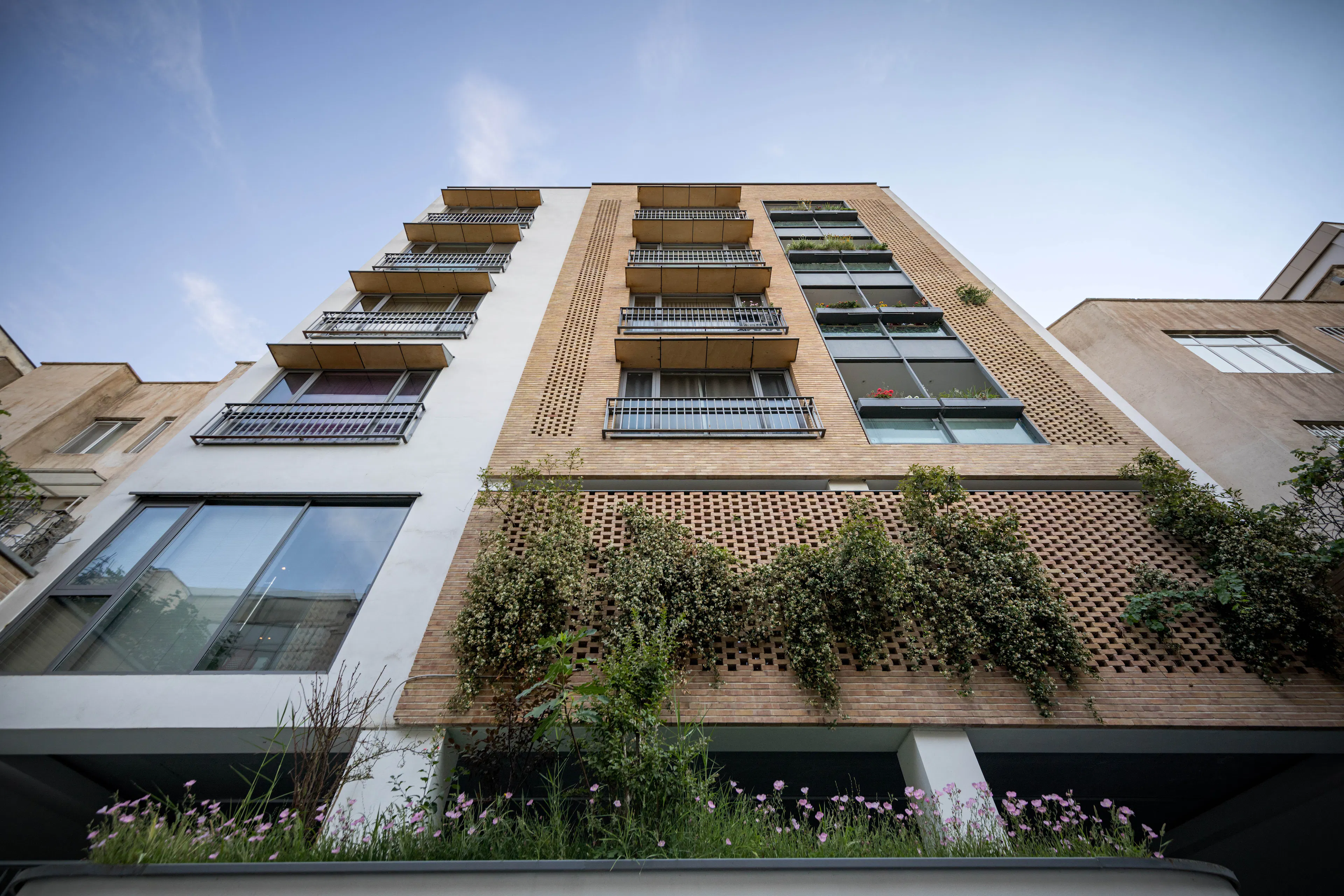 Peyvand Residential Building — 3