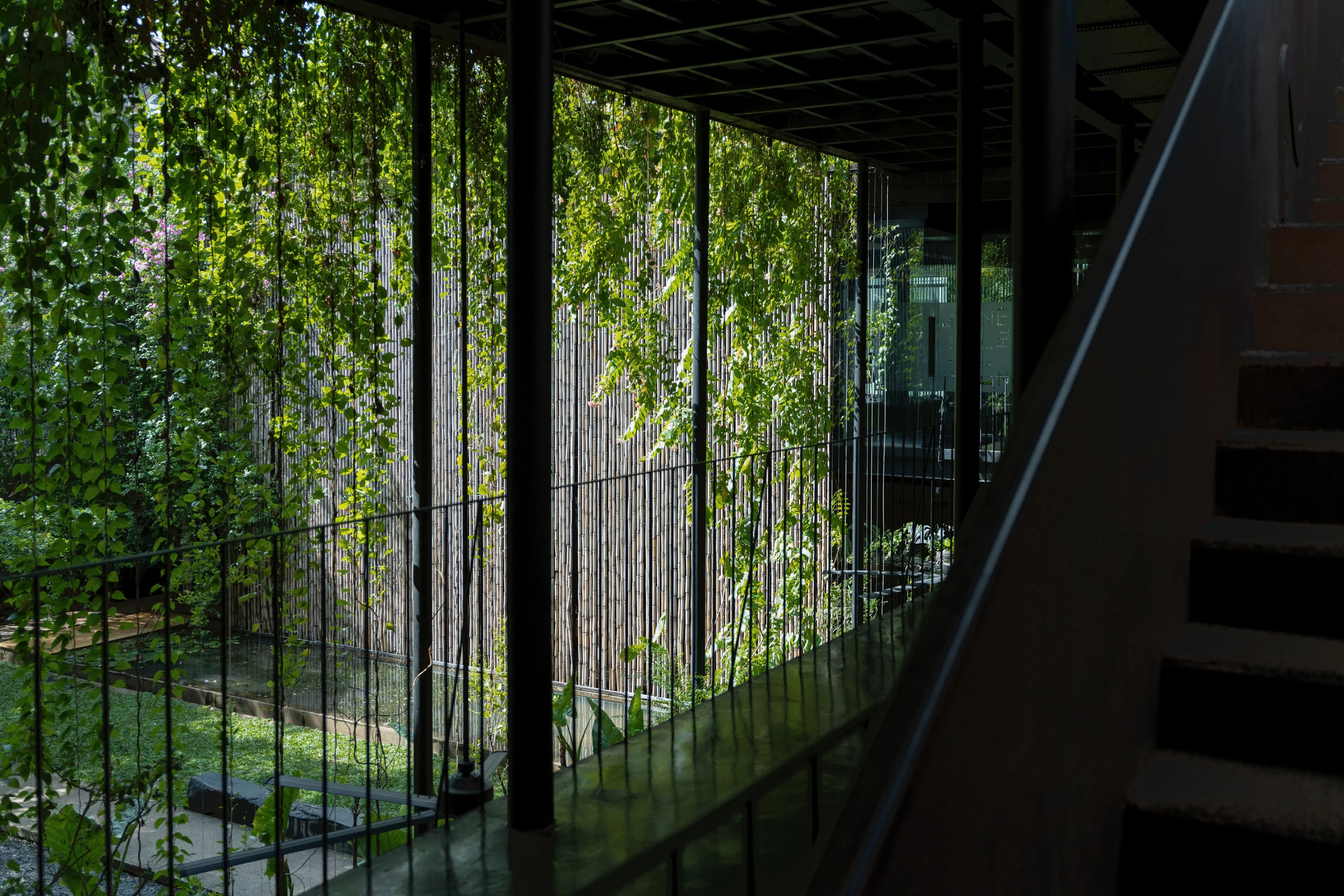 THE VIBES CO-SPACE — 26