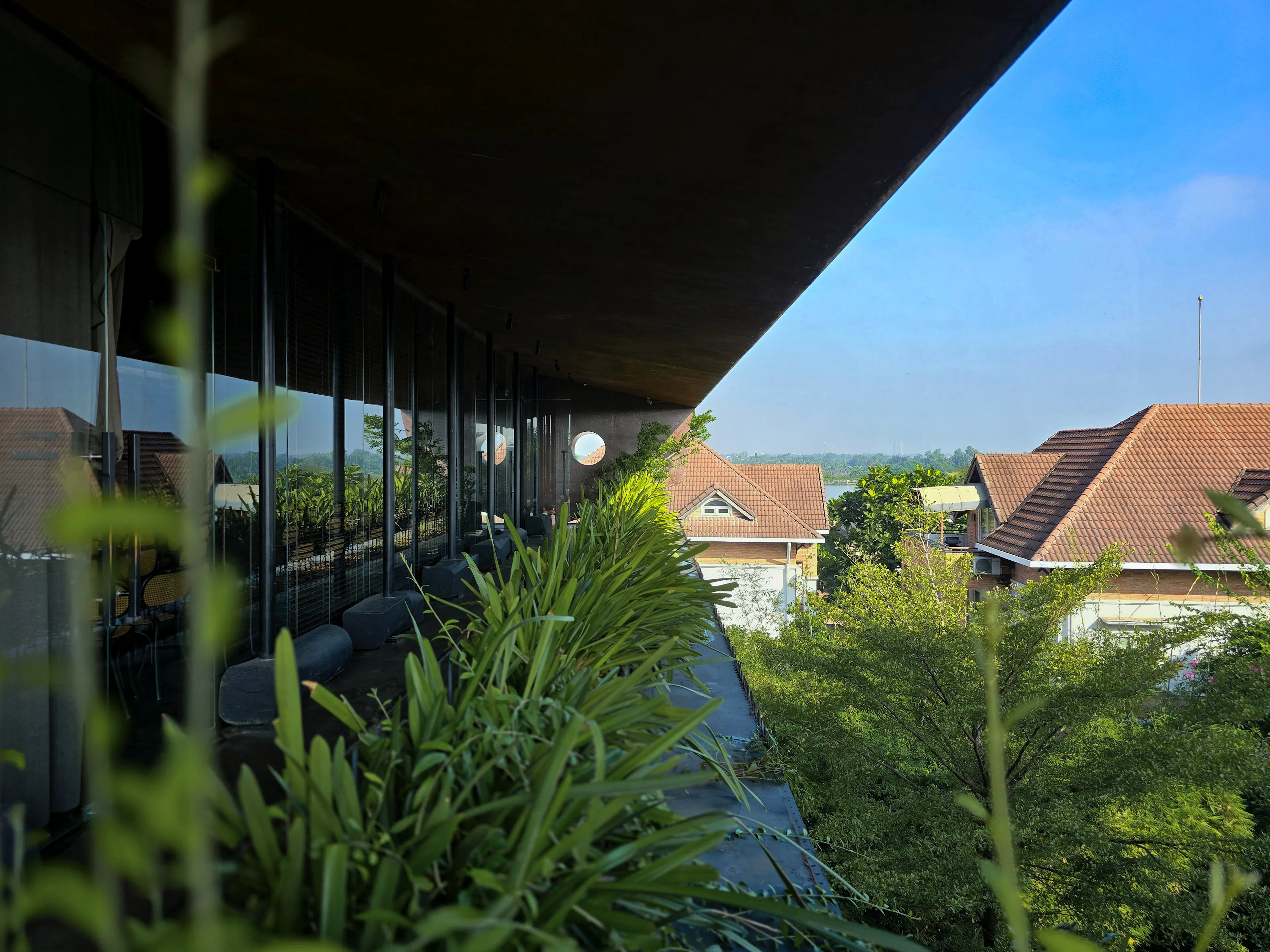 THE VIBES CO-SPACE — 41