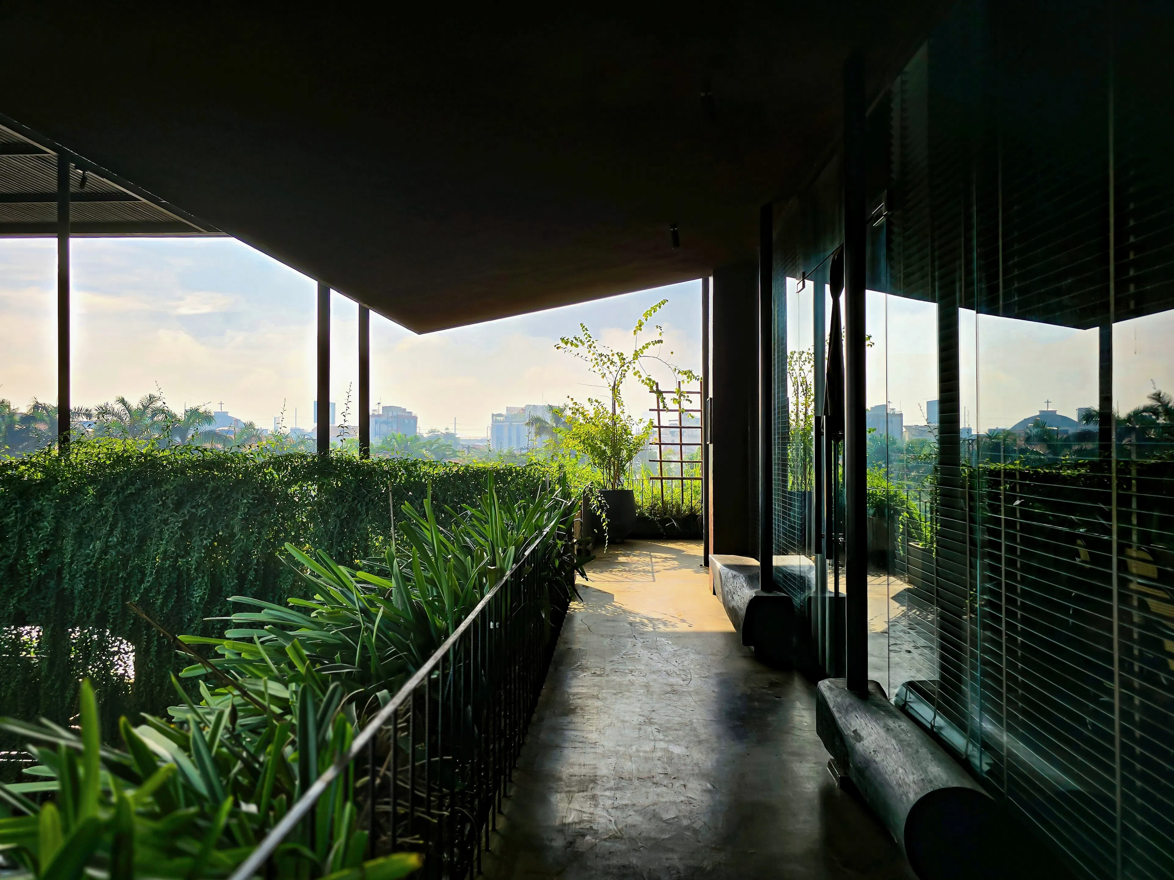 THE VIBES CO-SPACE — 52