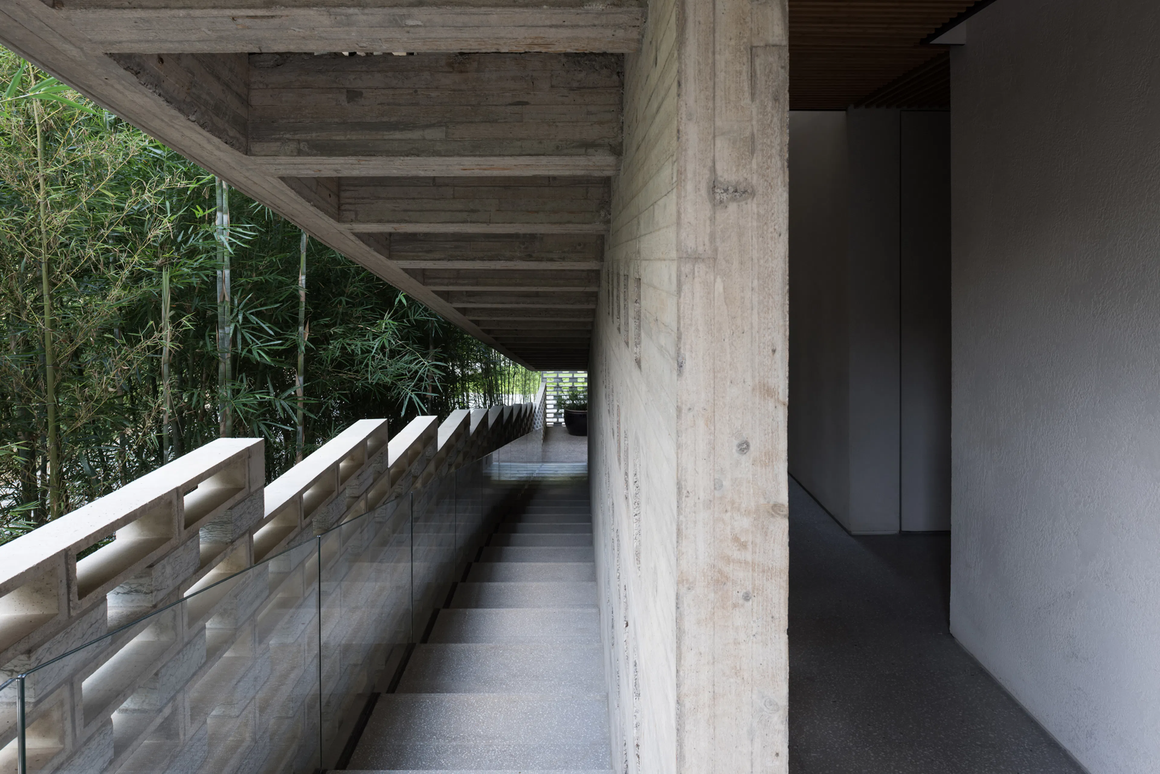 Yangshuo Sugarhouse Hotel — 27