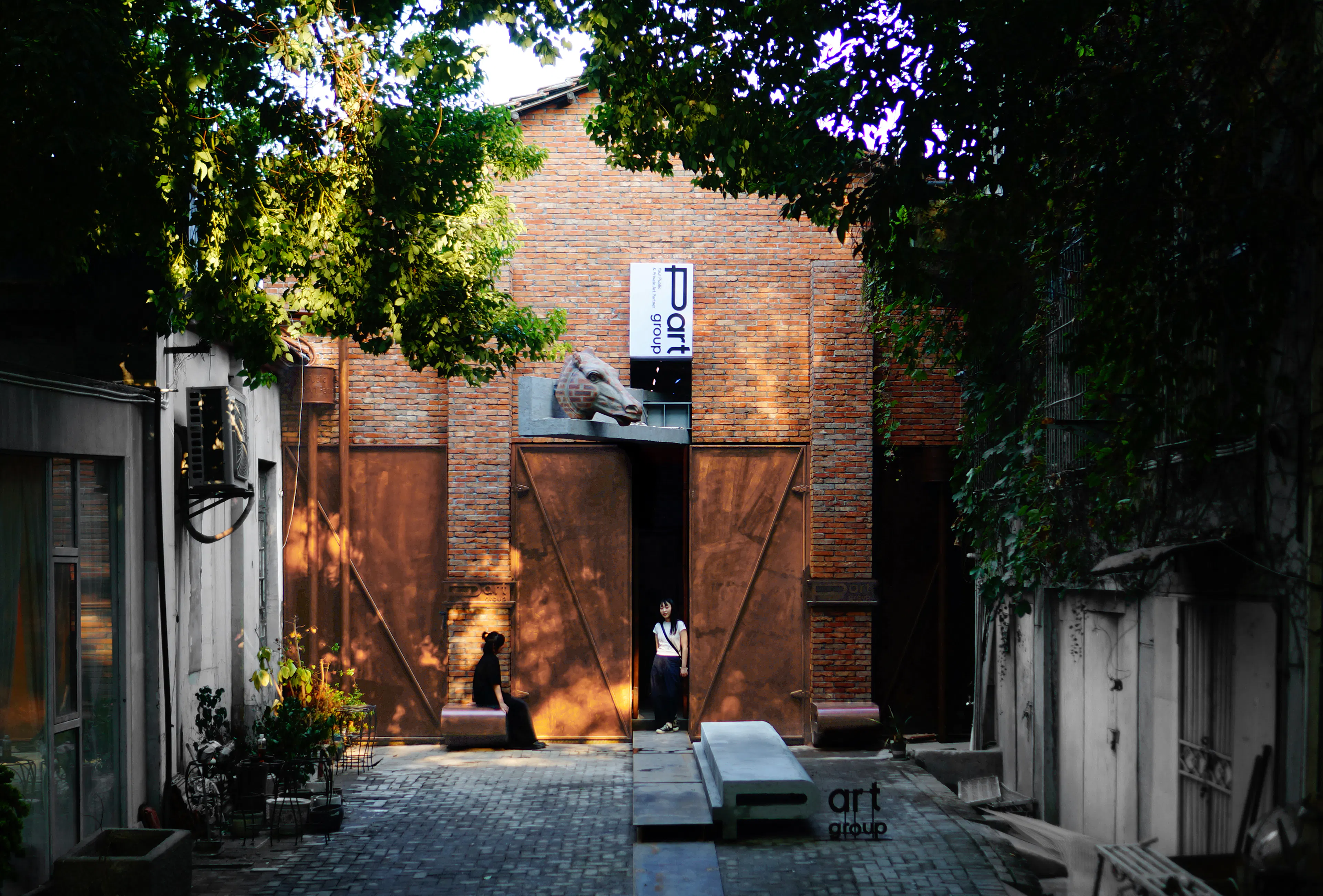 Sway in the Mountains: Miao Village Stilted Wooden House Hotel — 31