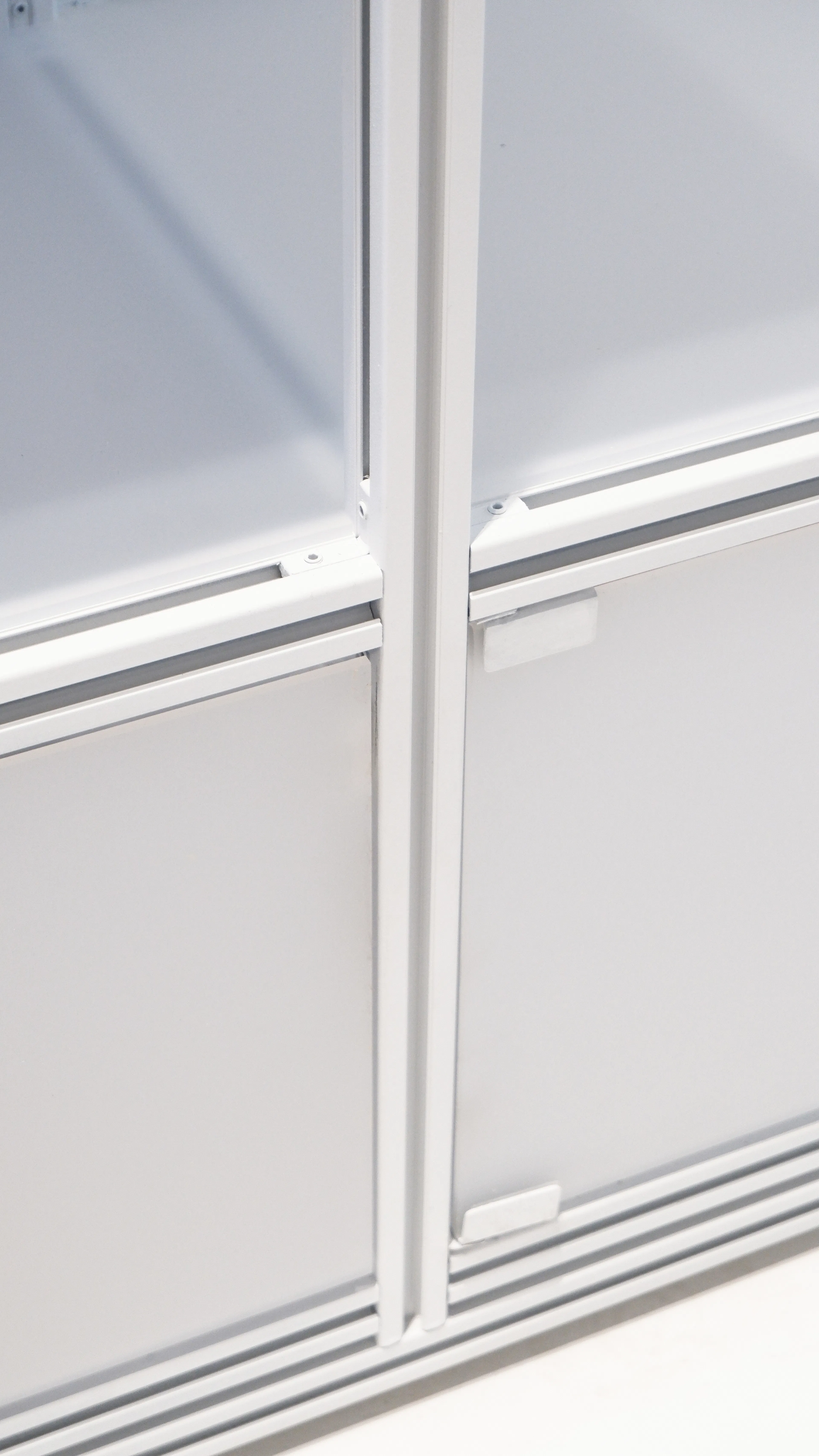 White Is Good Shop in Weipo — 19