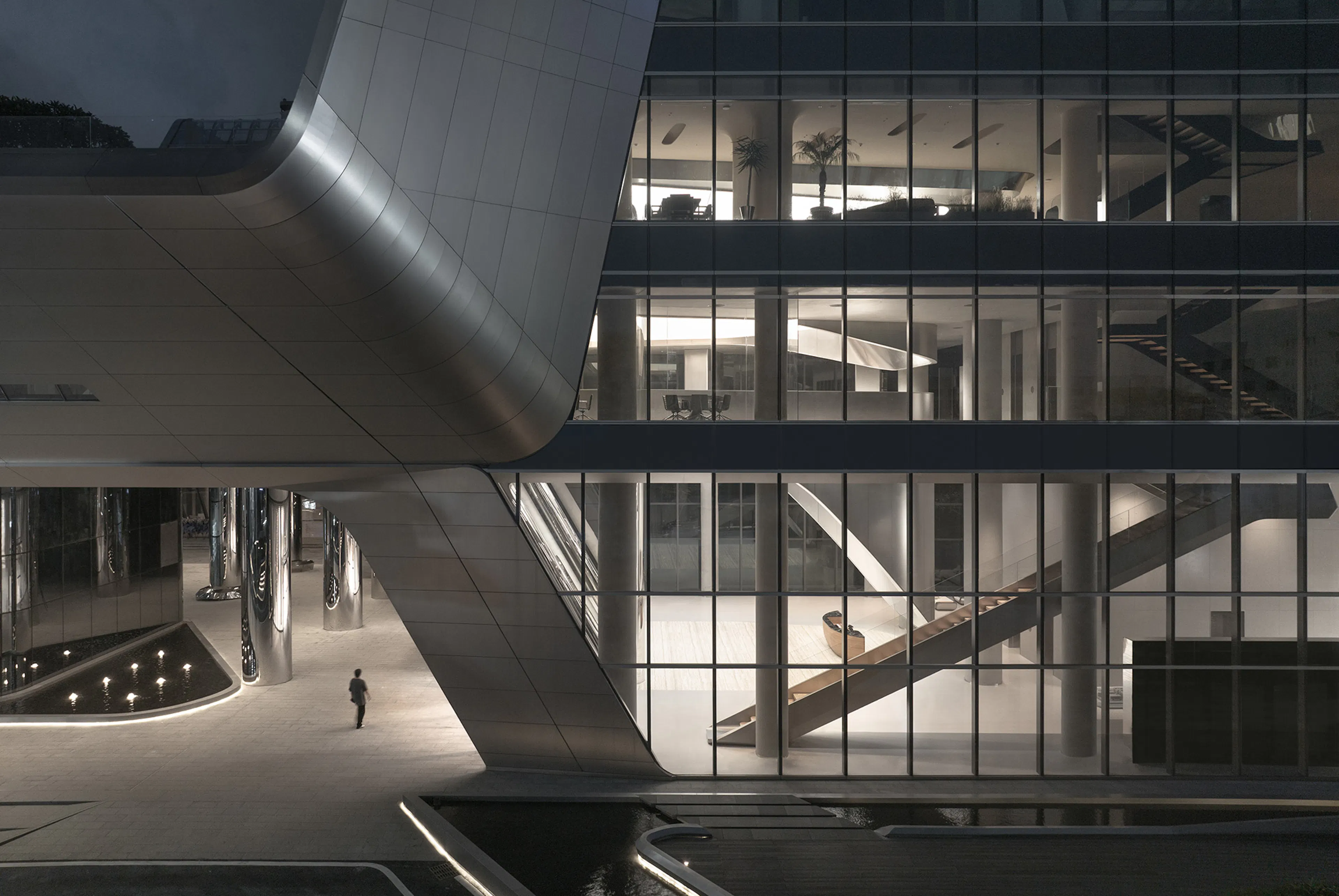 Higold's Interstellar Headquarters — 3