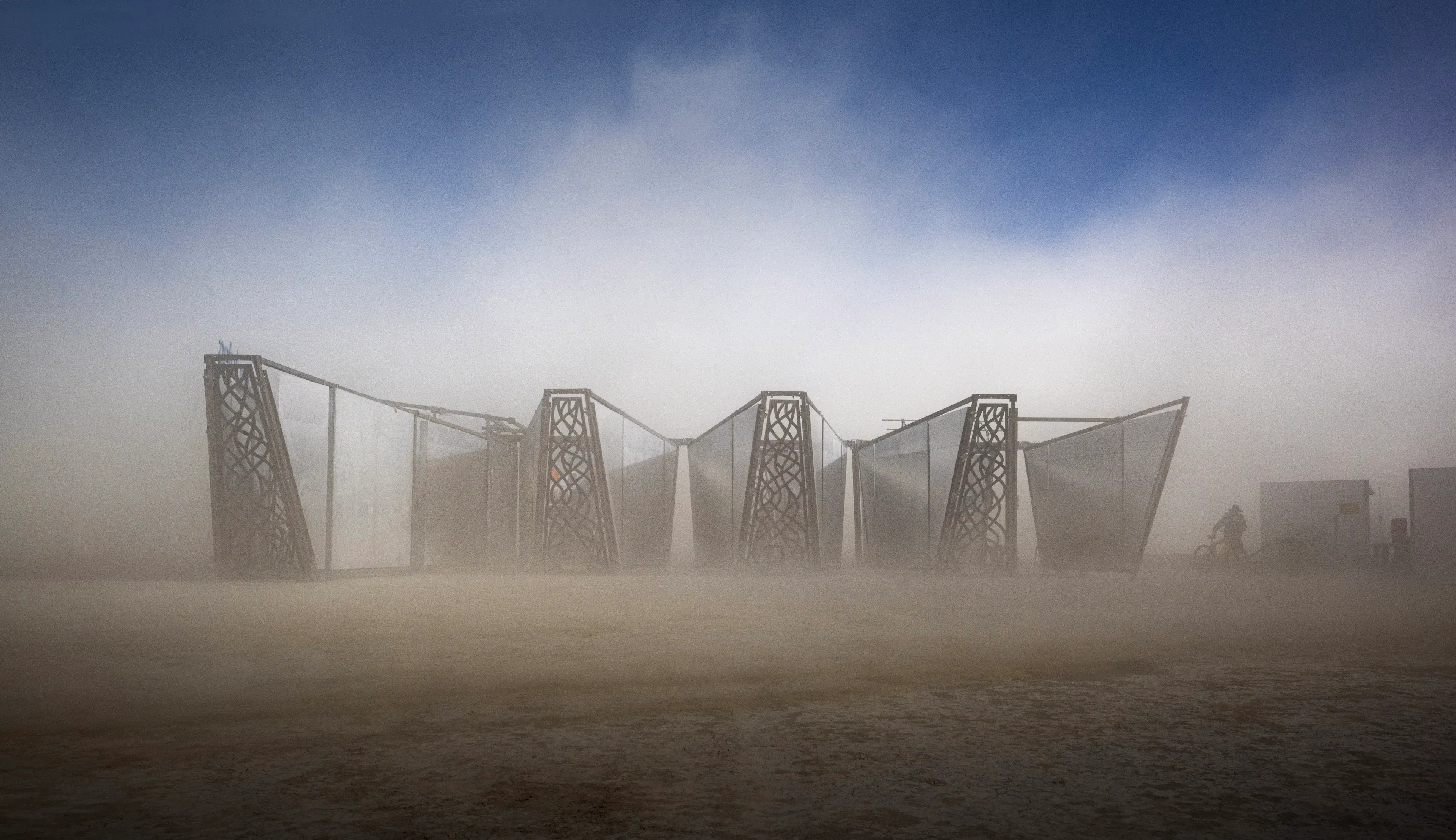 The Museum of No Spectators — 2