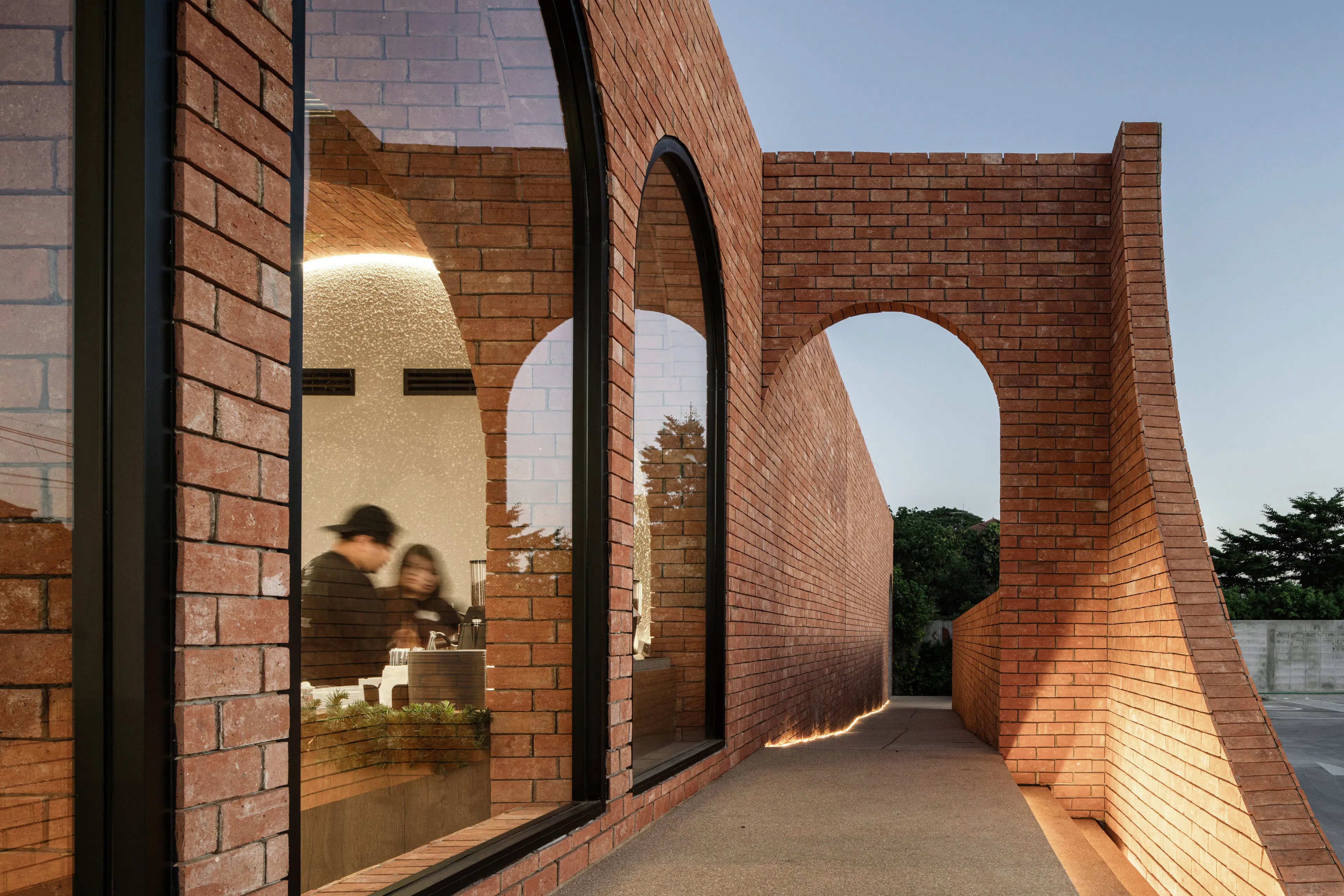 French Kitsch III — 38