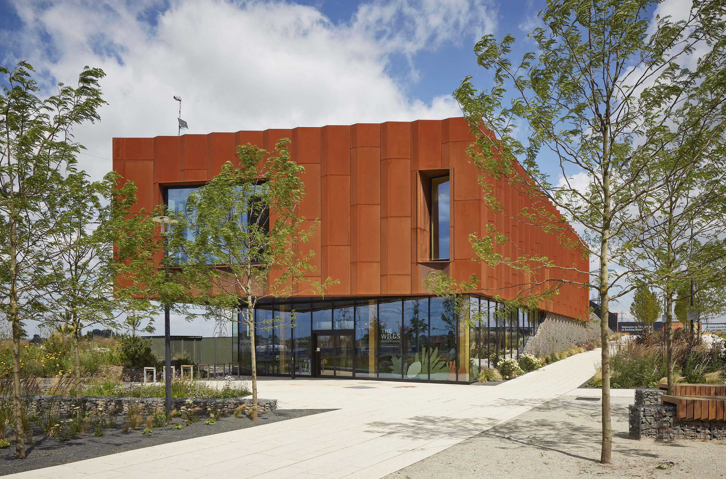 © Benedict Luxmoore