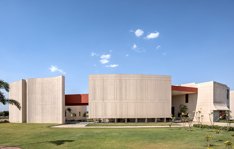 © Kamat & Rozario Architecture