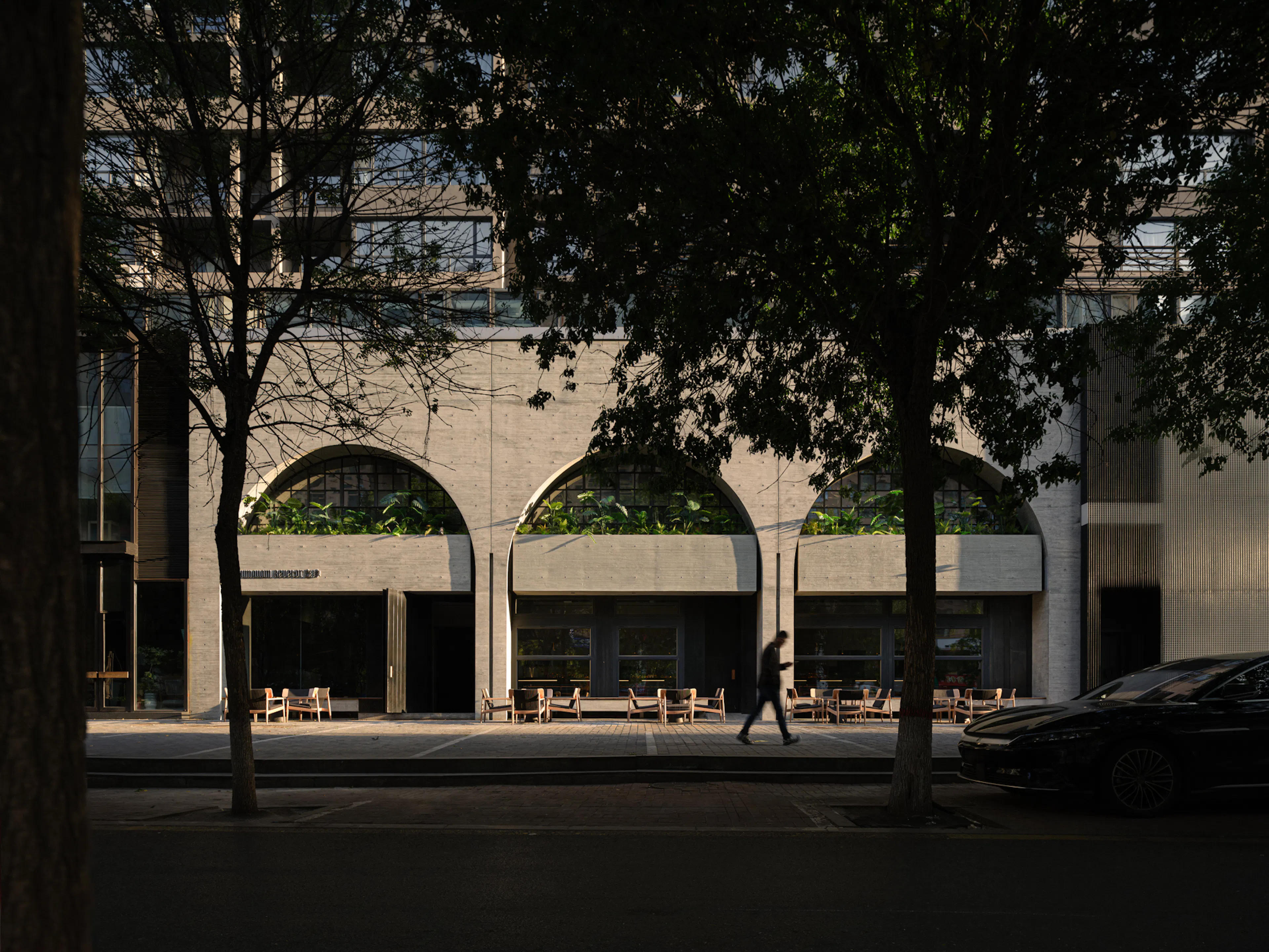 The Whisky Bar with a Concrete Identity — 2