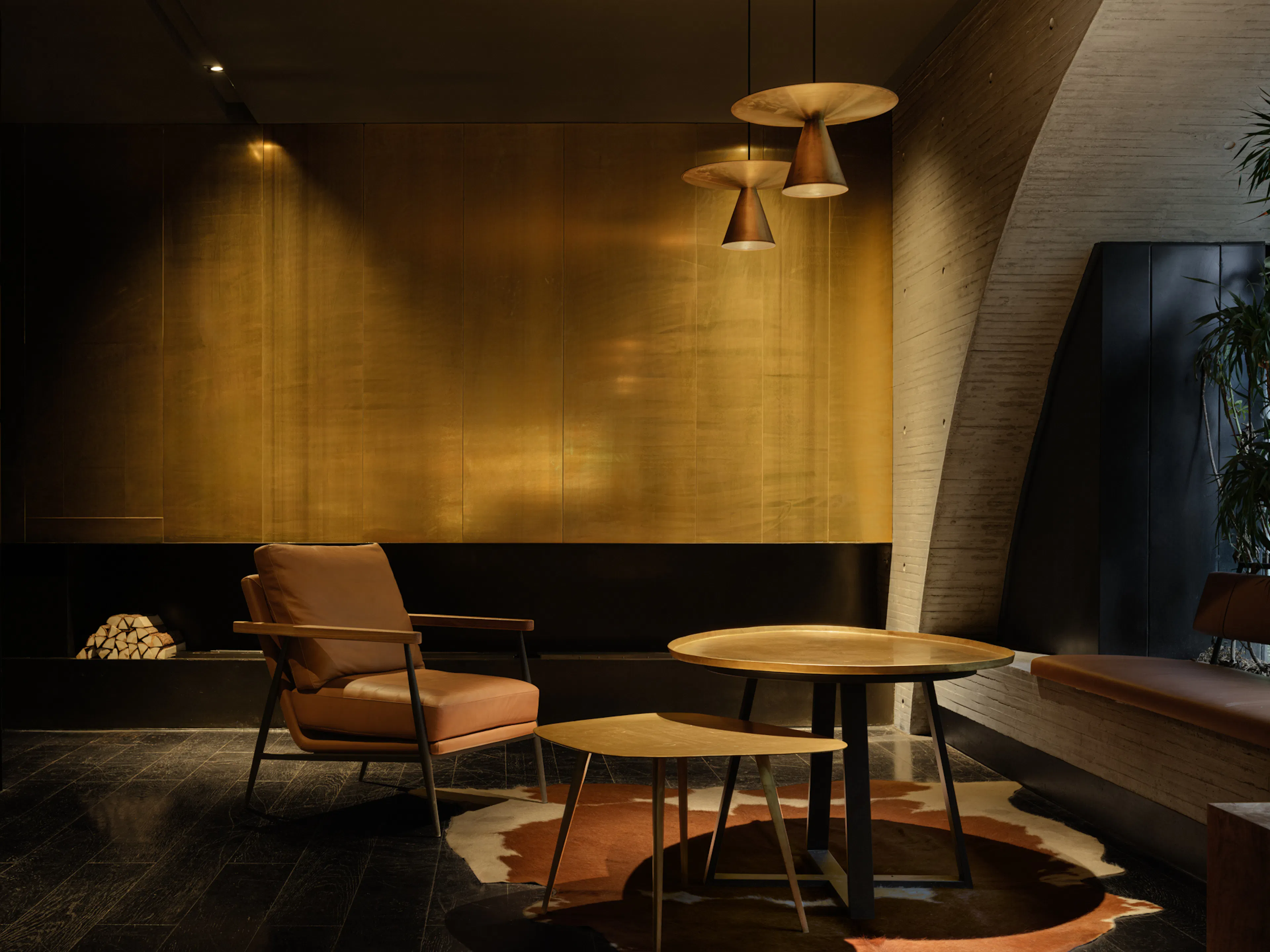 The Whisky Bar with a Concrete Identity — 13