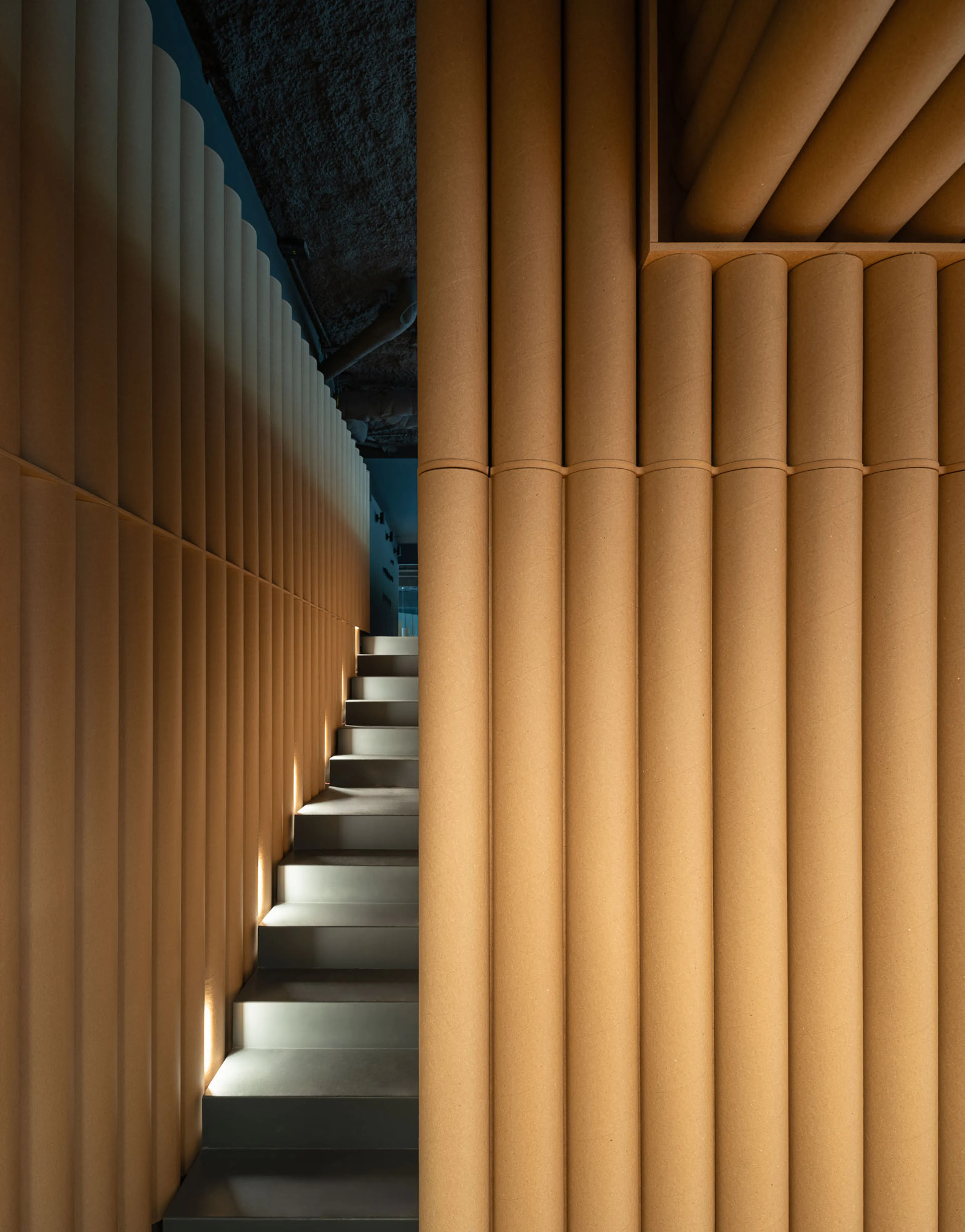 Red Cross on the Street. A Cardboard Office — 23