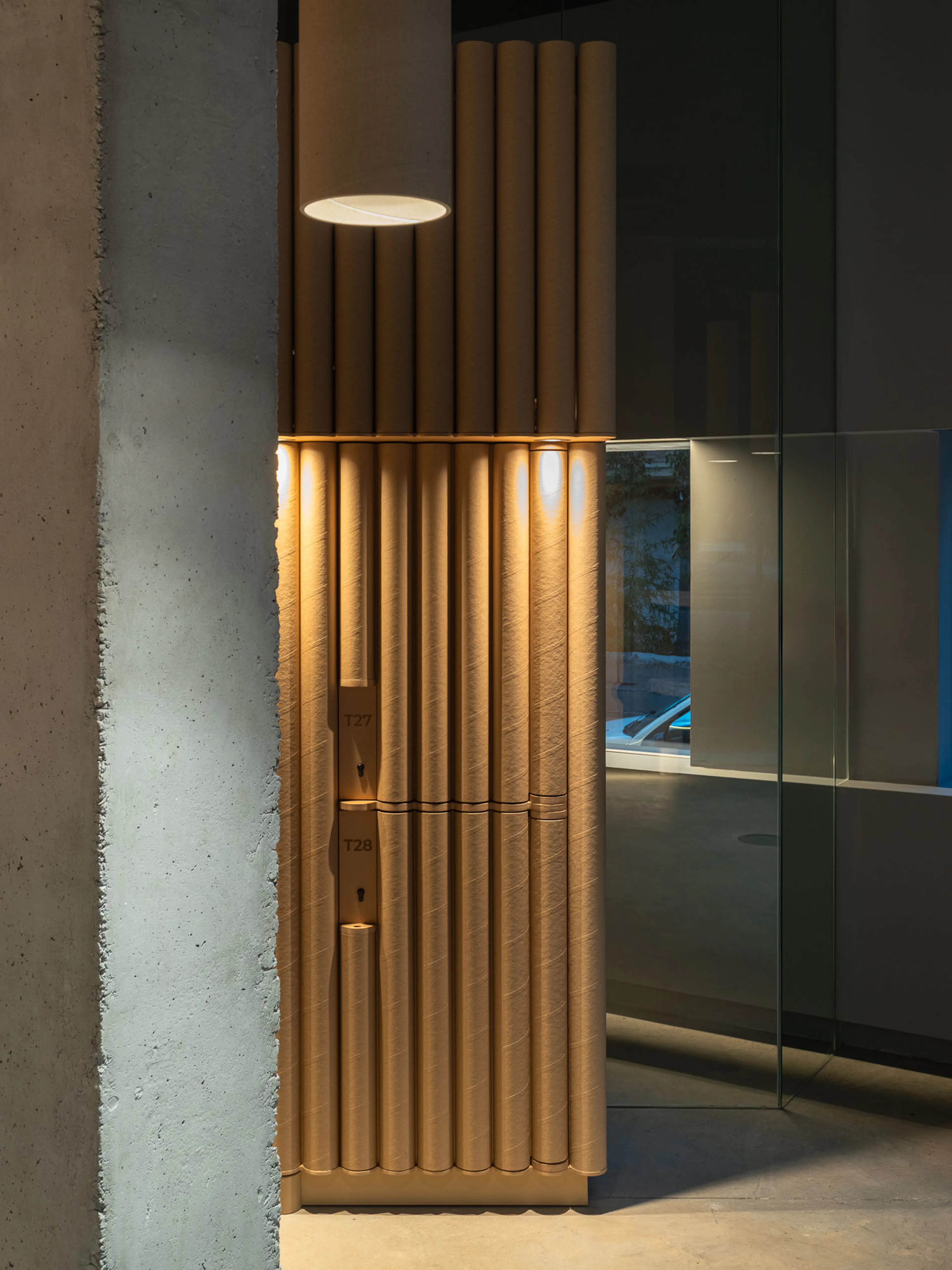 Red Cross on the Street. A Cardboard Office — 14