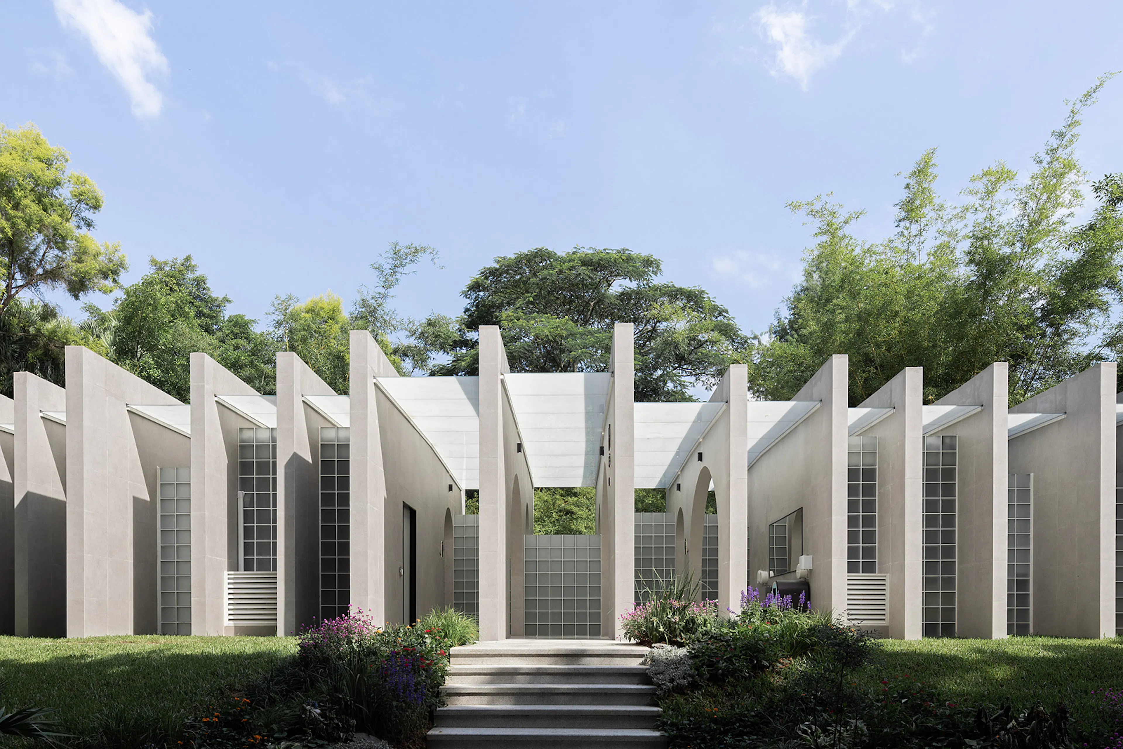 The Vessel of Light and Nature — Design of the Public Toilet at Shenzhen Garden Expo Park — 2