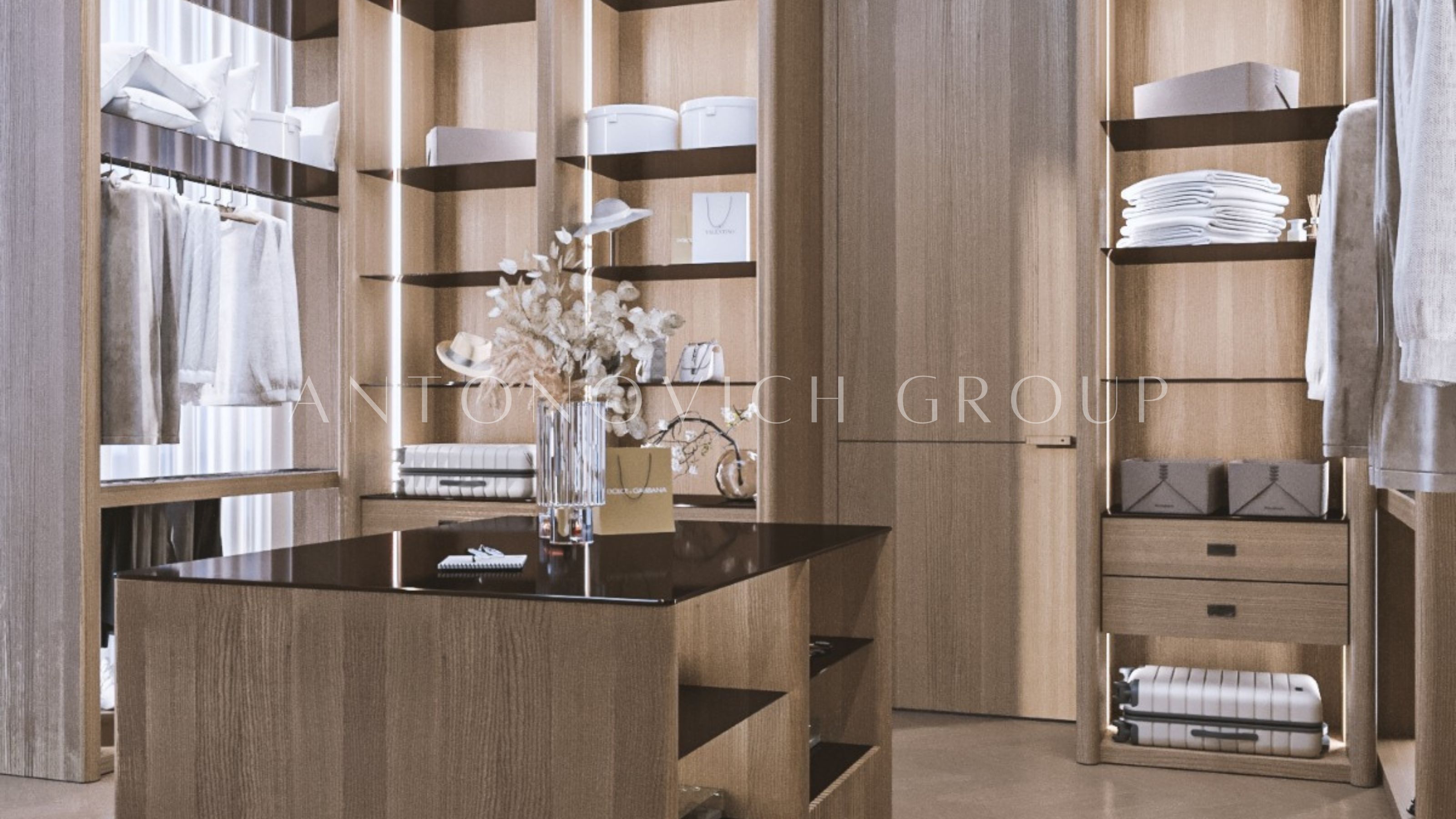 Bespoke Joinery Solutions for Dressing Room: The Hallmark of Excellence ...