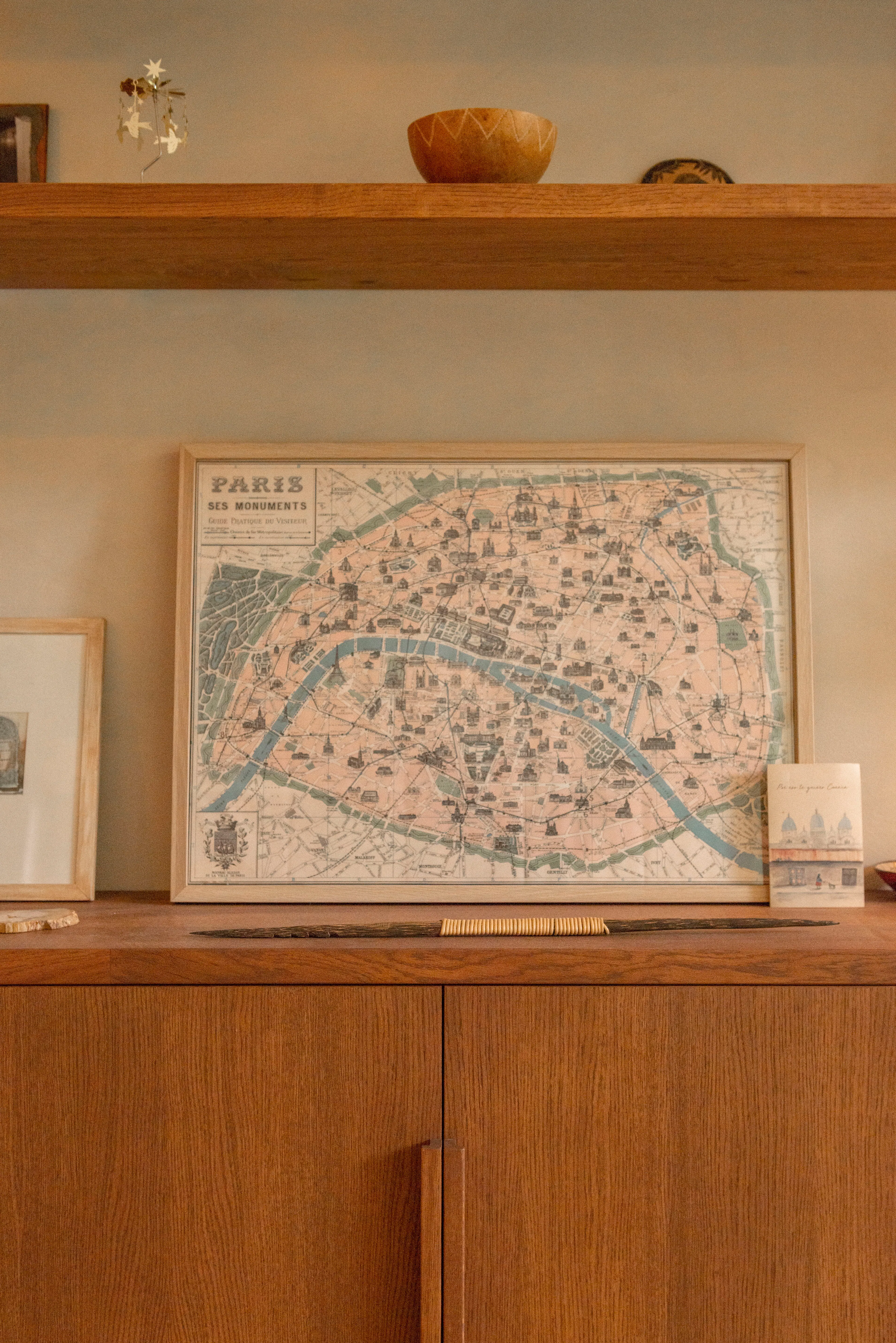 Sous les Ailes — 22