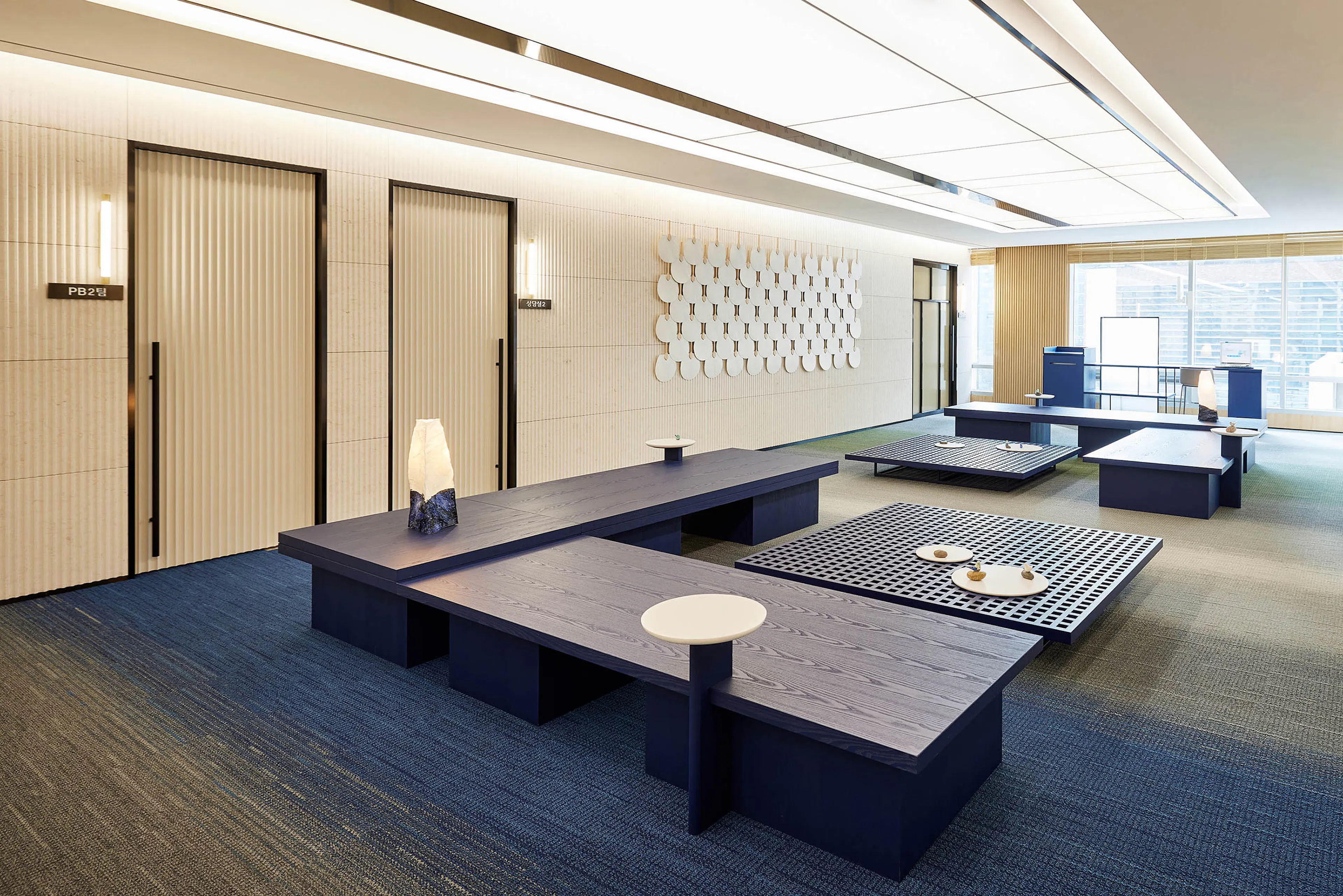 Listen Communication