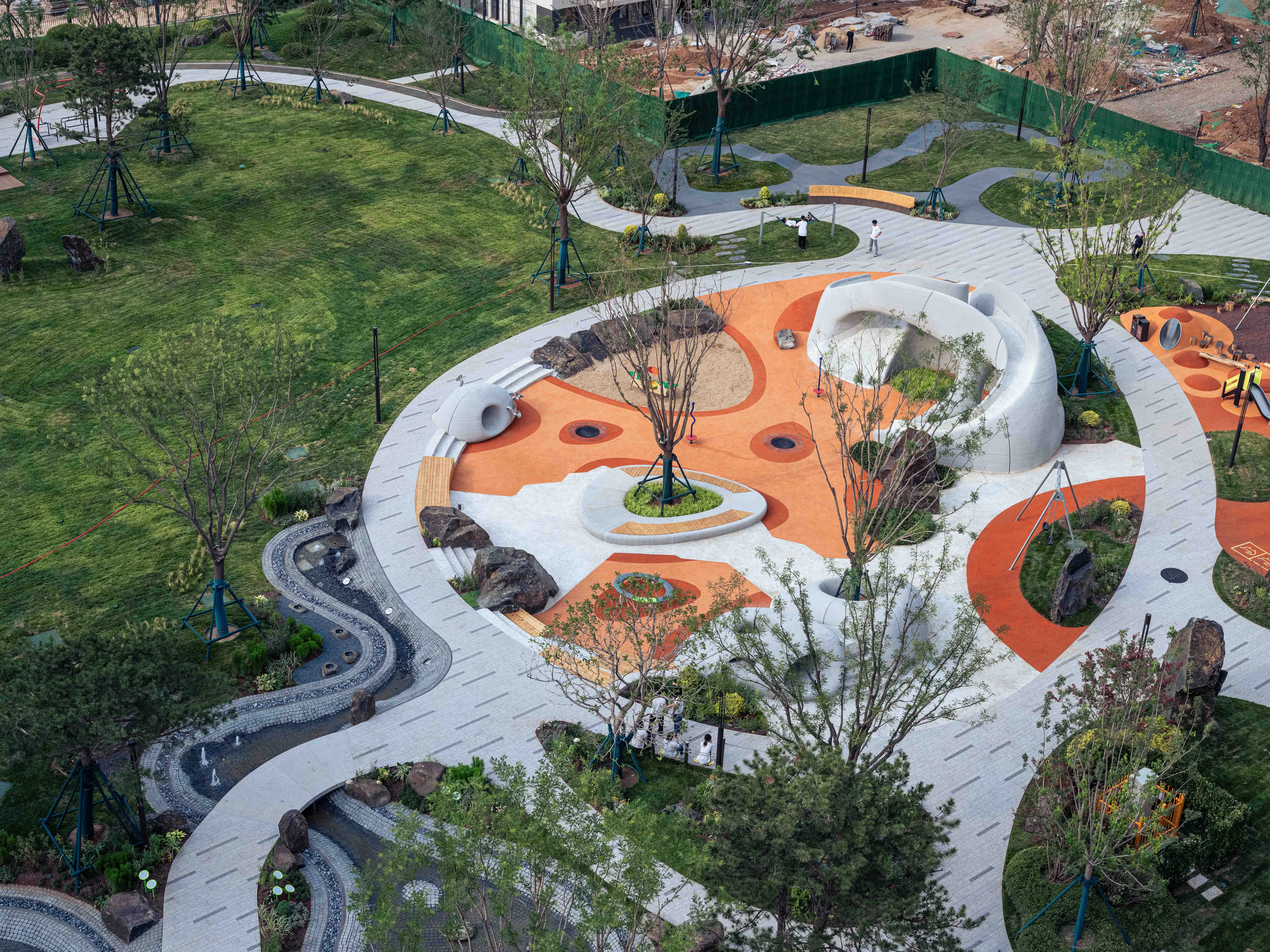 Boulder Park: The First 3D Concrete-Printed Playground — 9