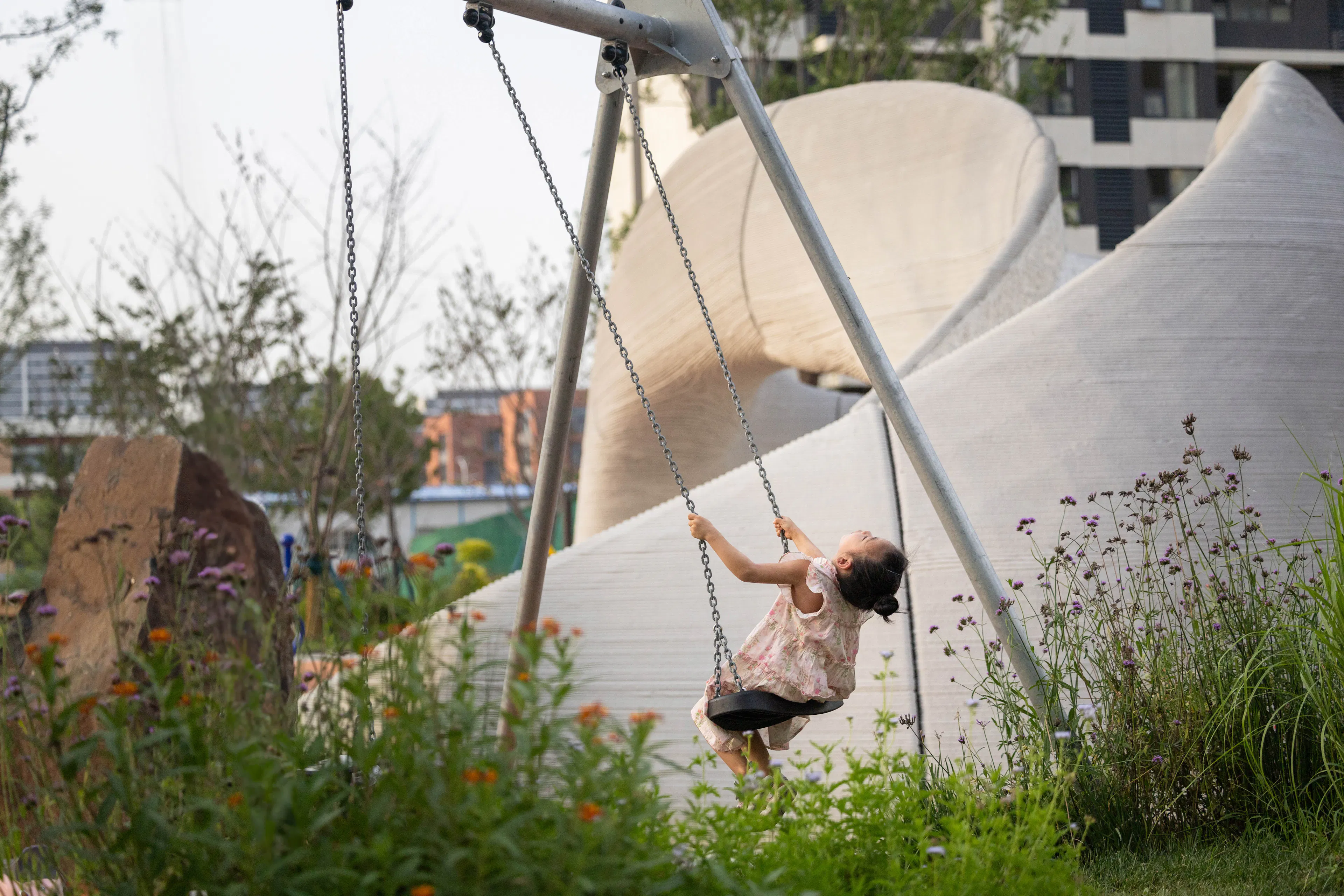 Boulder Park: The First 3D Concrete-Printed Playground — 11
