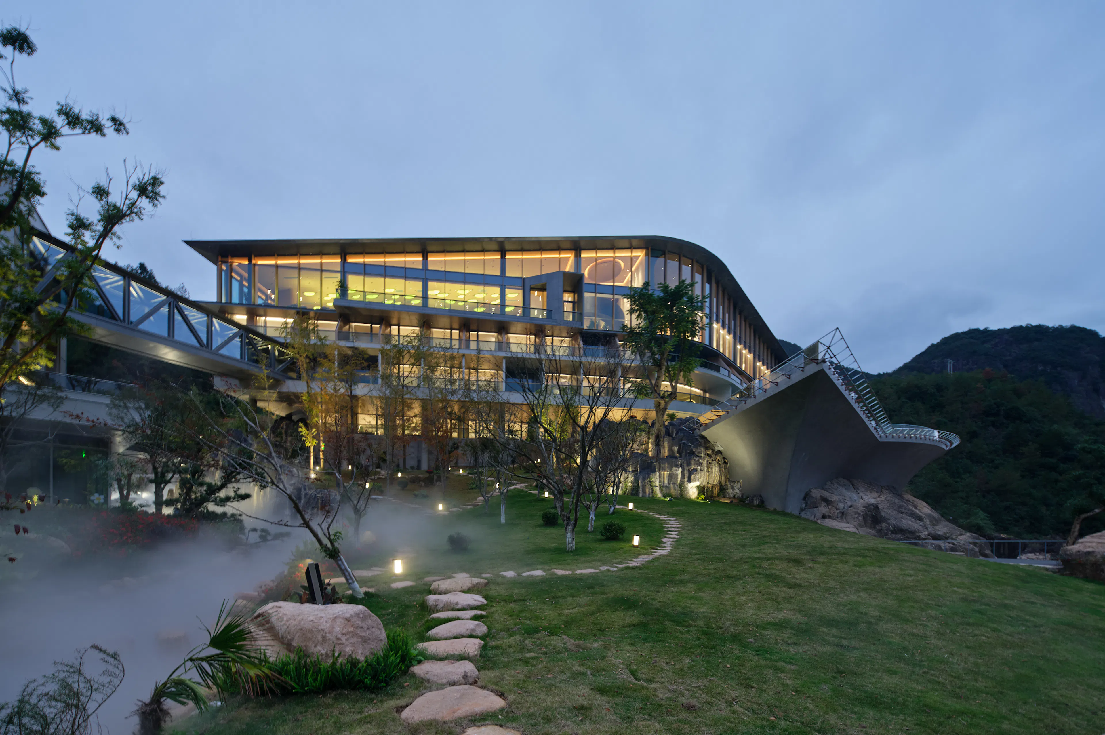 Xiazhu Lake Resort — 17