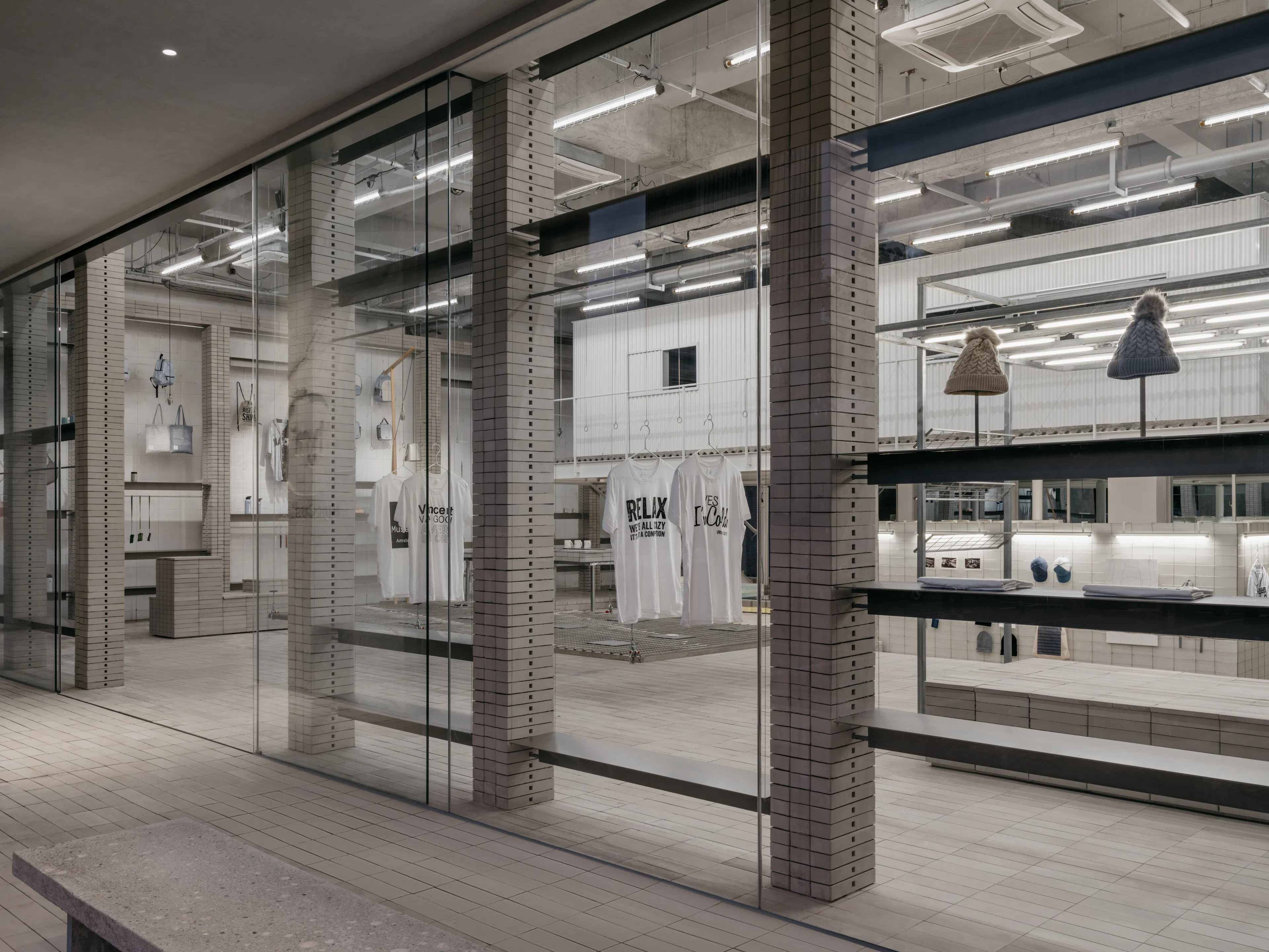 HumCustom Factory Exhibition Hall — 3