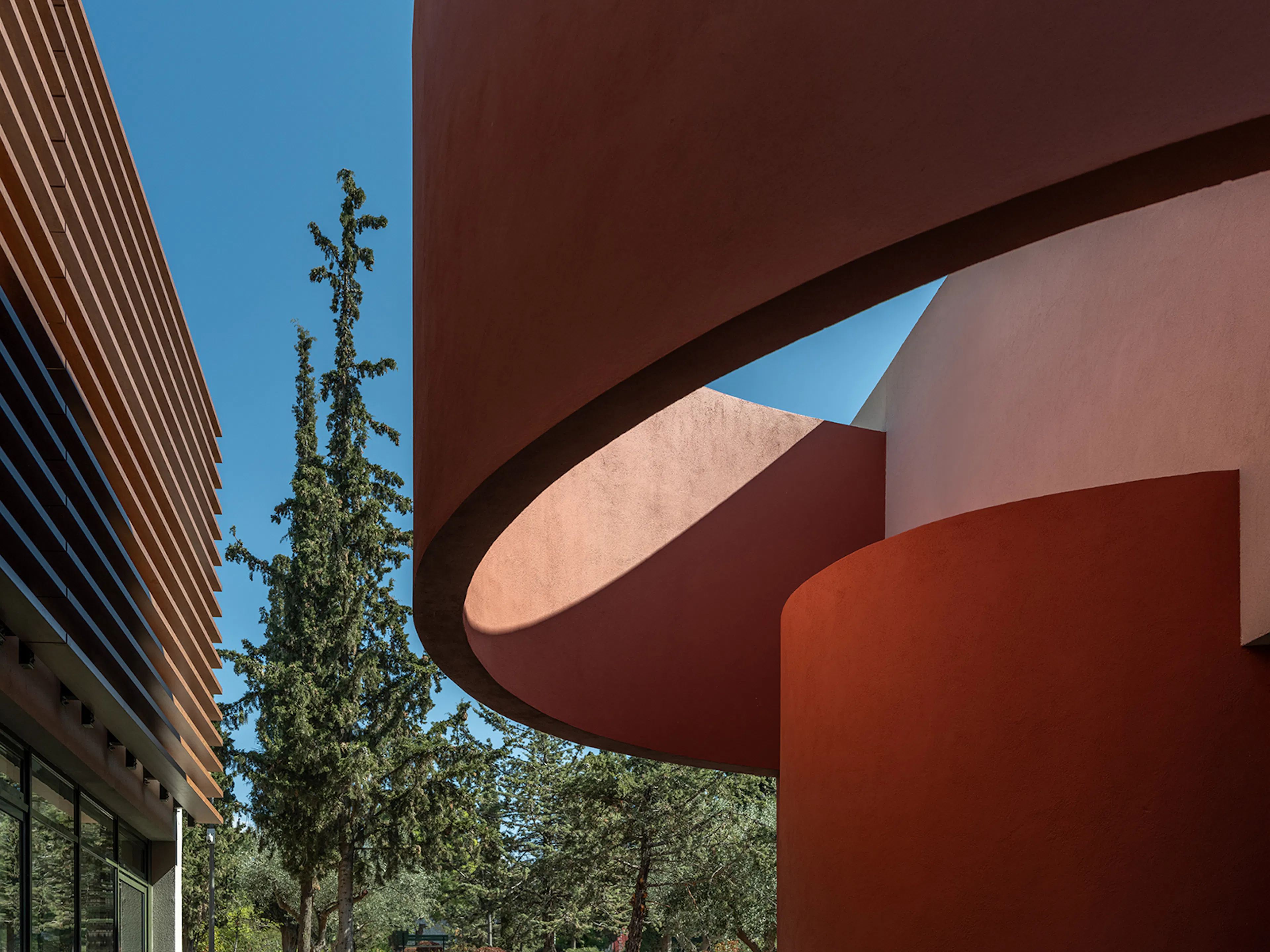 Pinewood International School-Anatolia College — 11