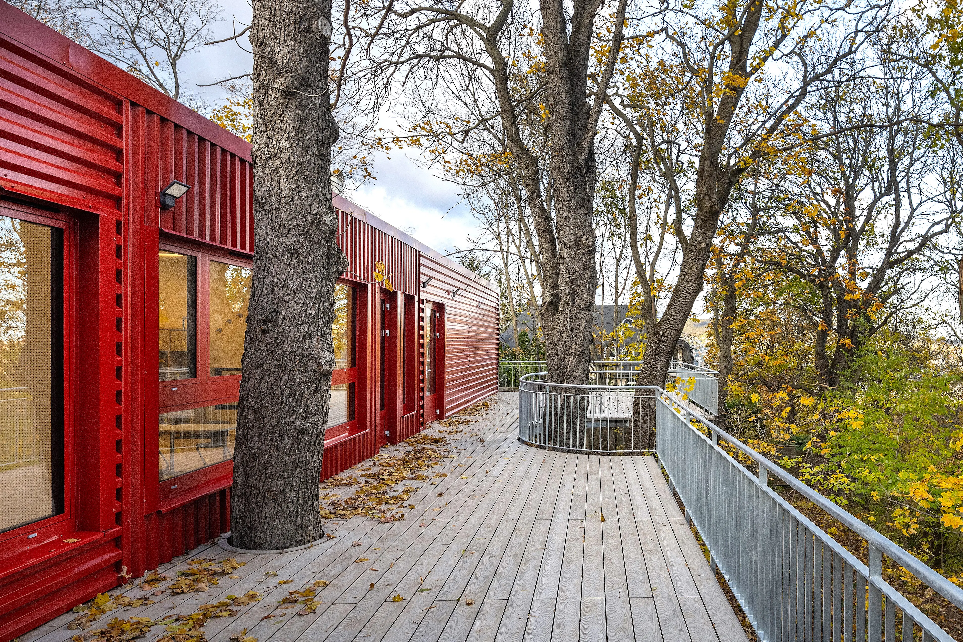 Container into Classroom - German School of Budapest