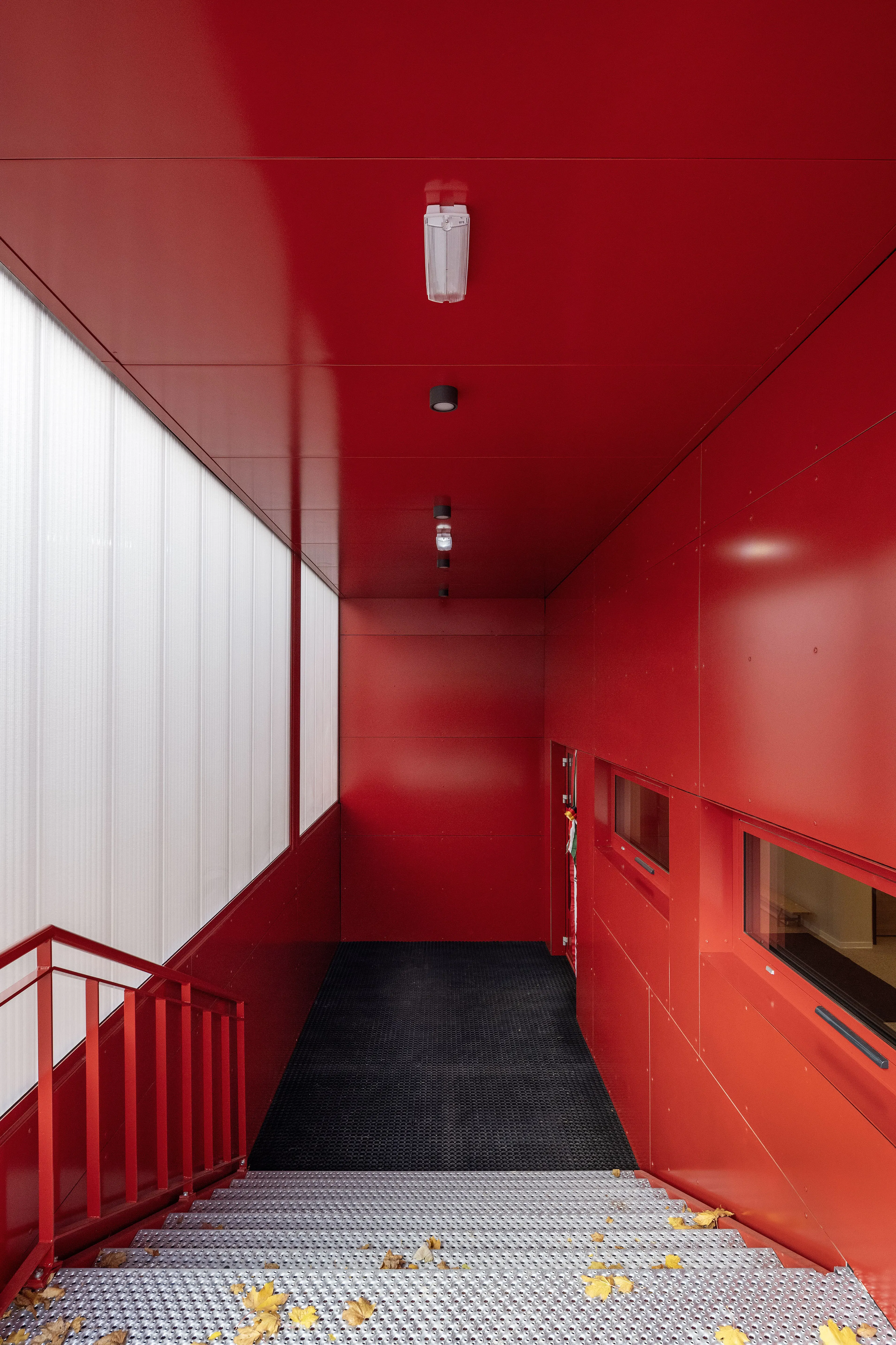 Container into Classroom - German School of Budapest — 9