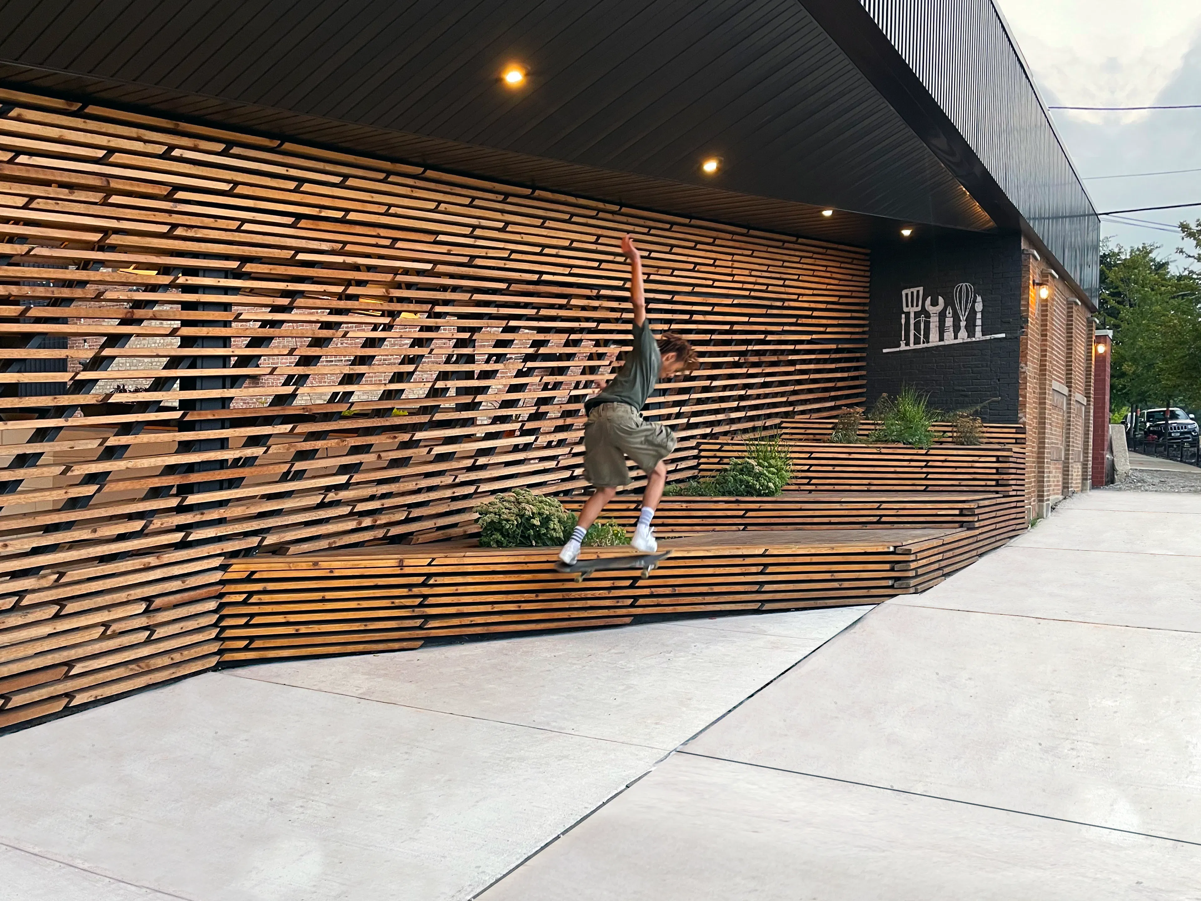 Food Hall at the Center for Care & Discovery — 30