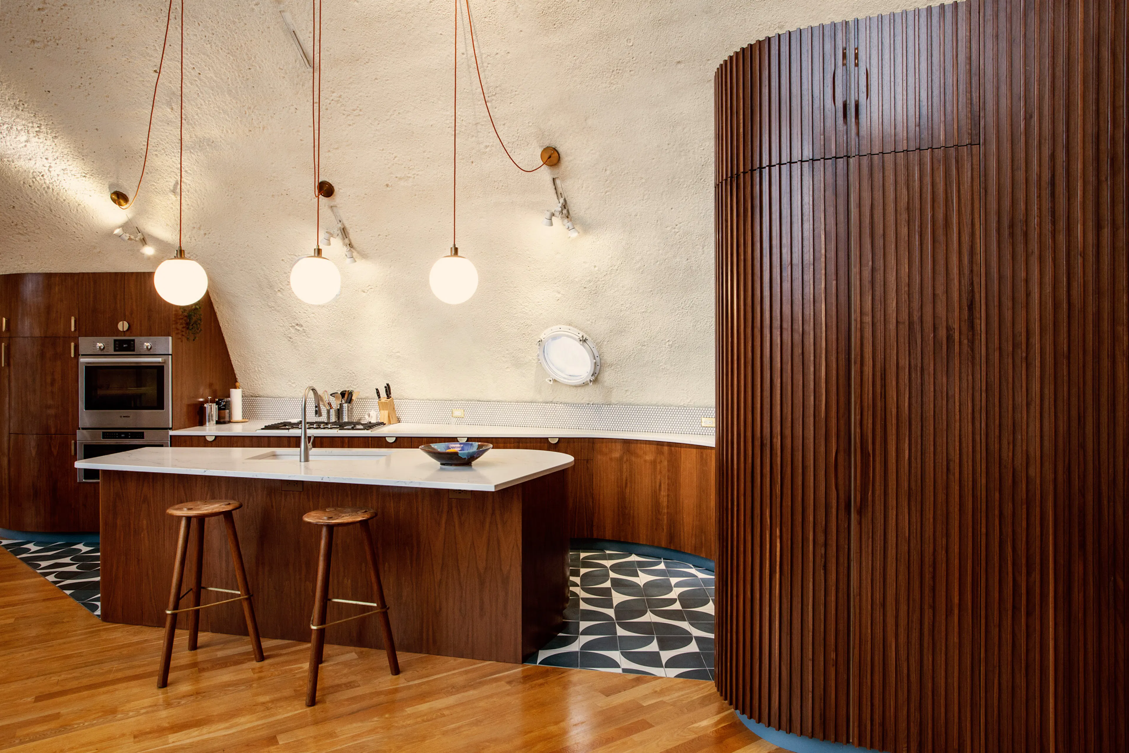 Food Hall at the Center for Care & Discovery — 29