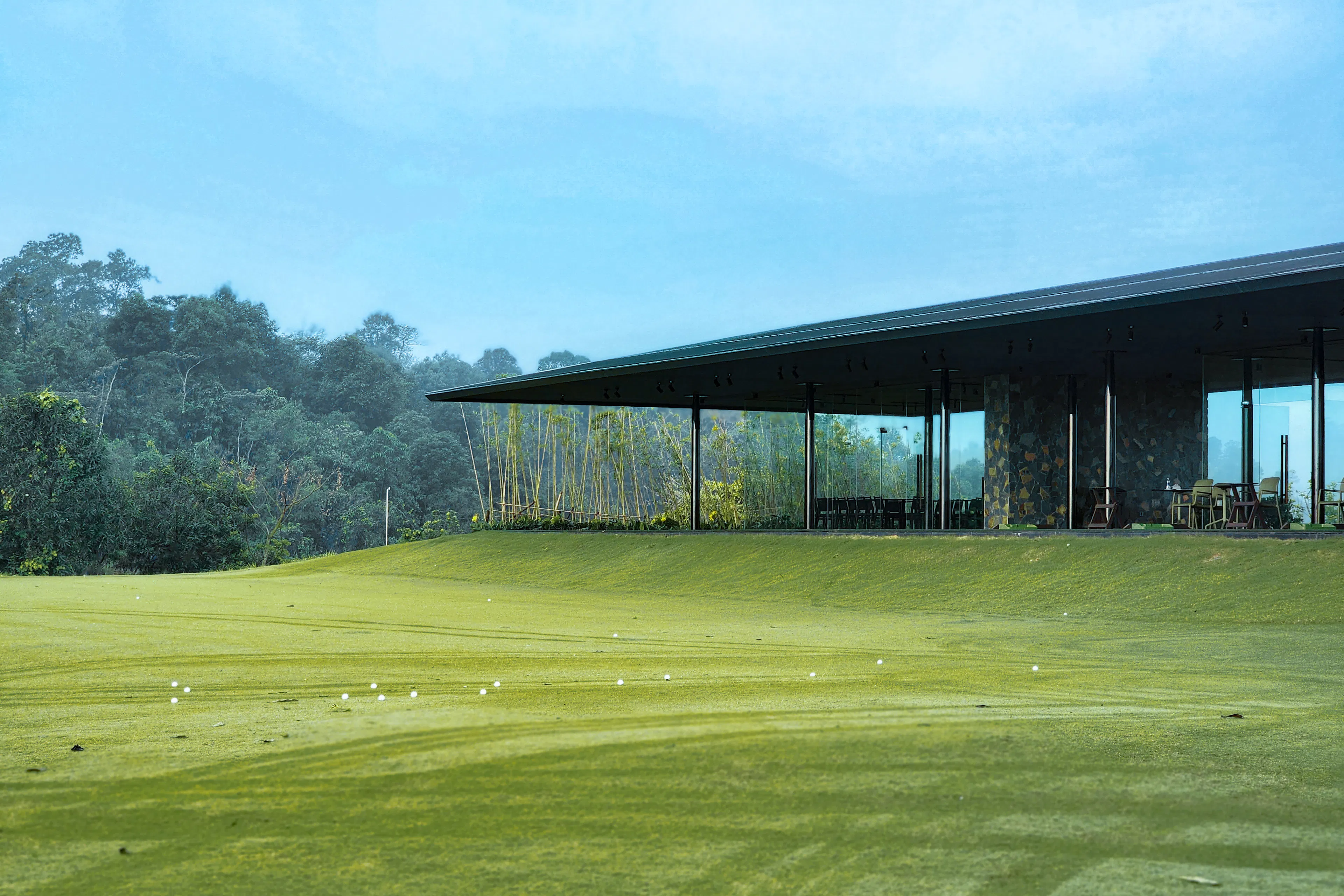 "The Indigo" Driving Range — 3