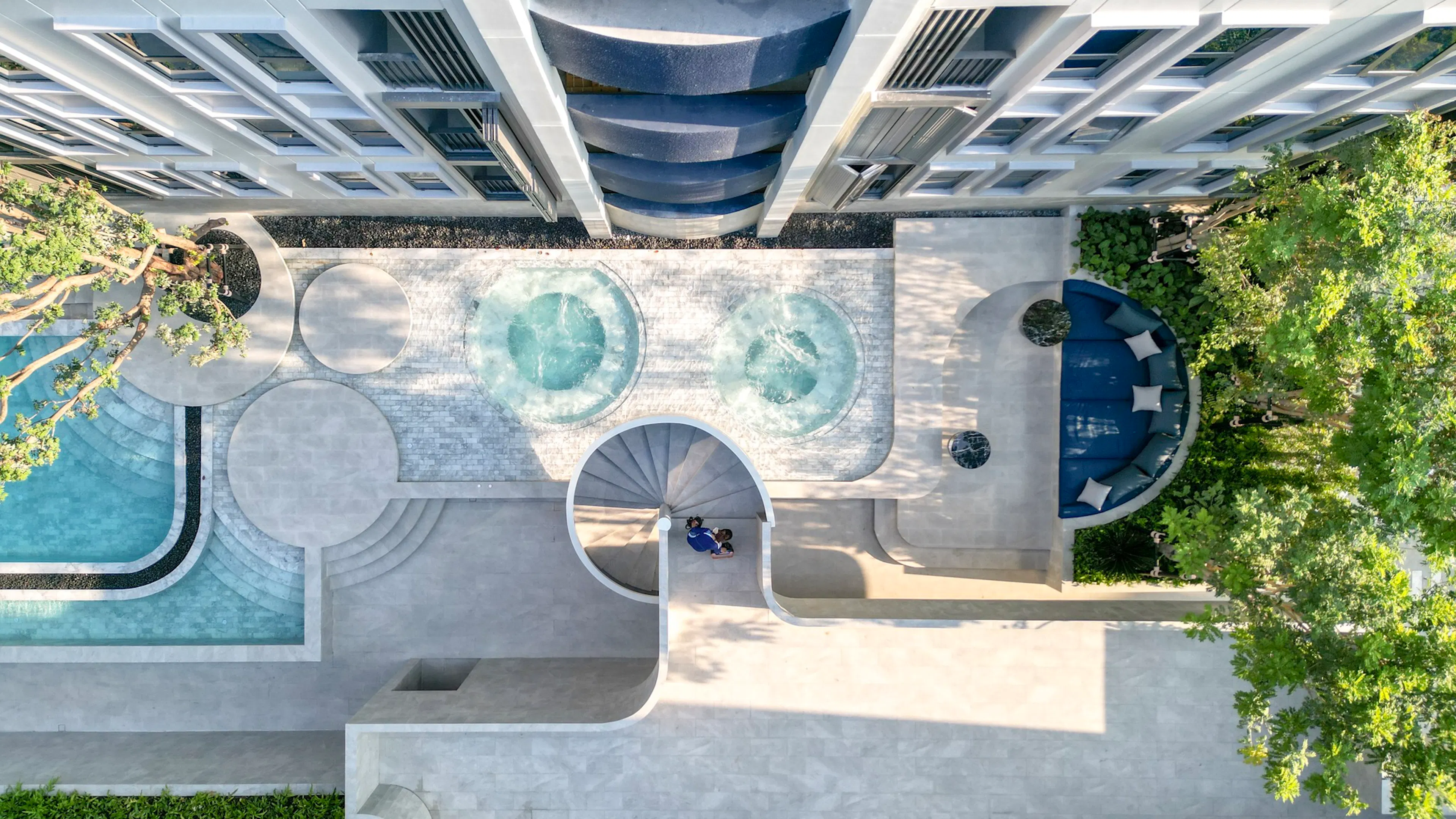 LIFE LADPRAO THE VALLEY — 8