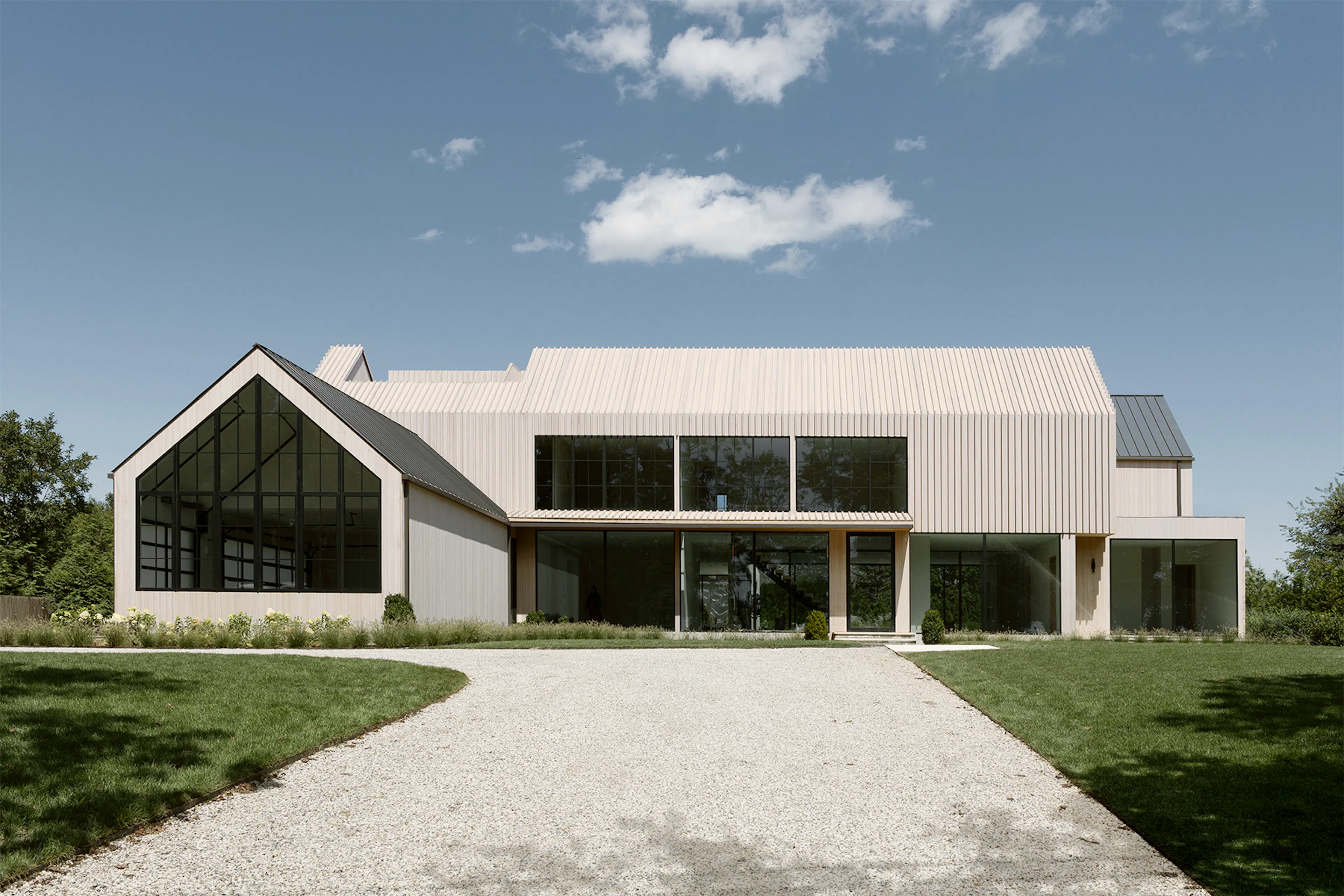 Concealed Cottage — 9