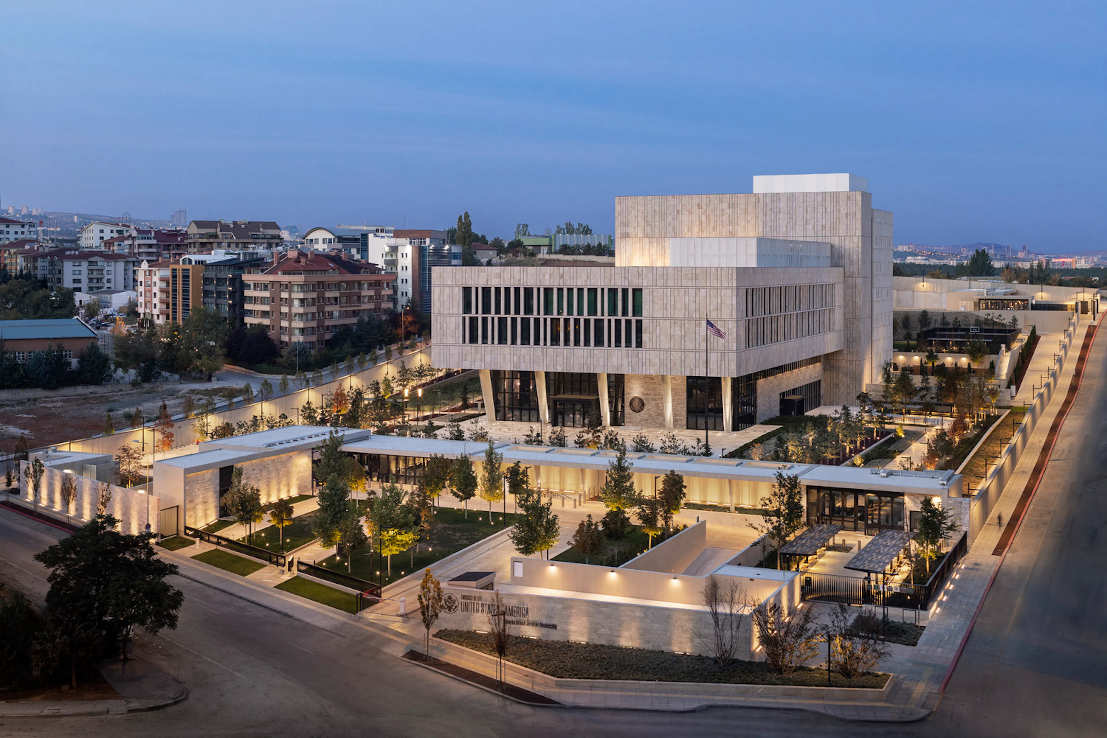 Rethinking Refugee Communities