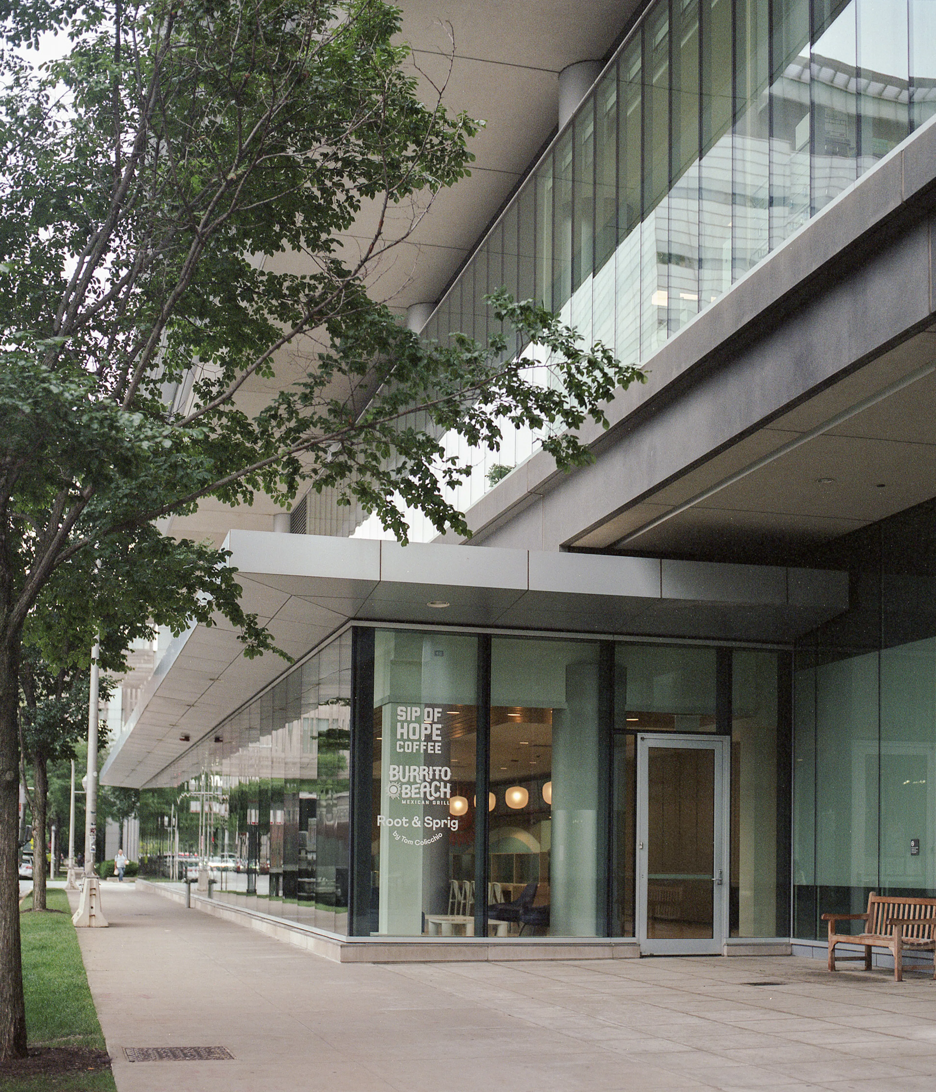Food Hall at the Center for Care & Discovery — 2
