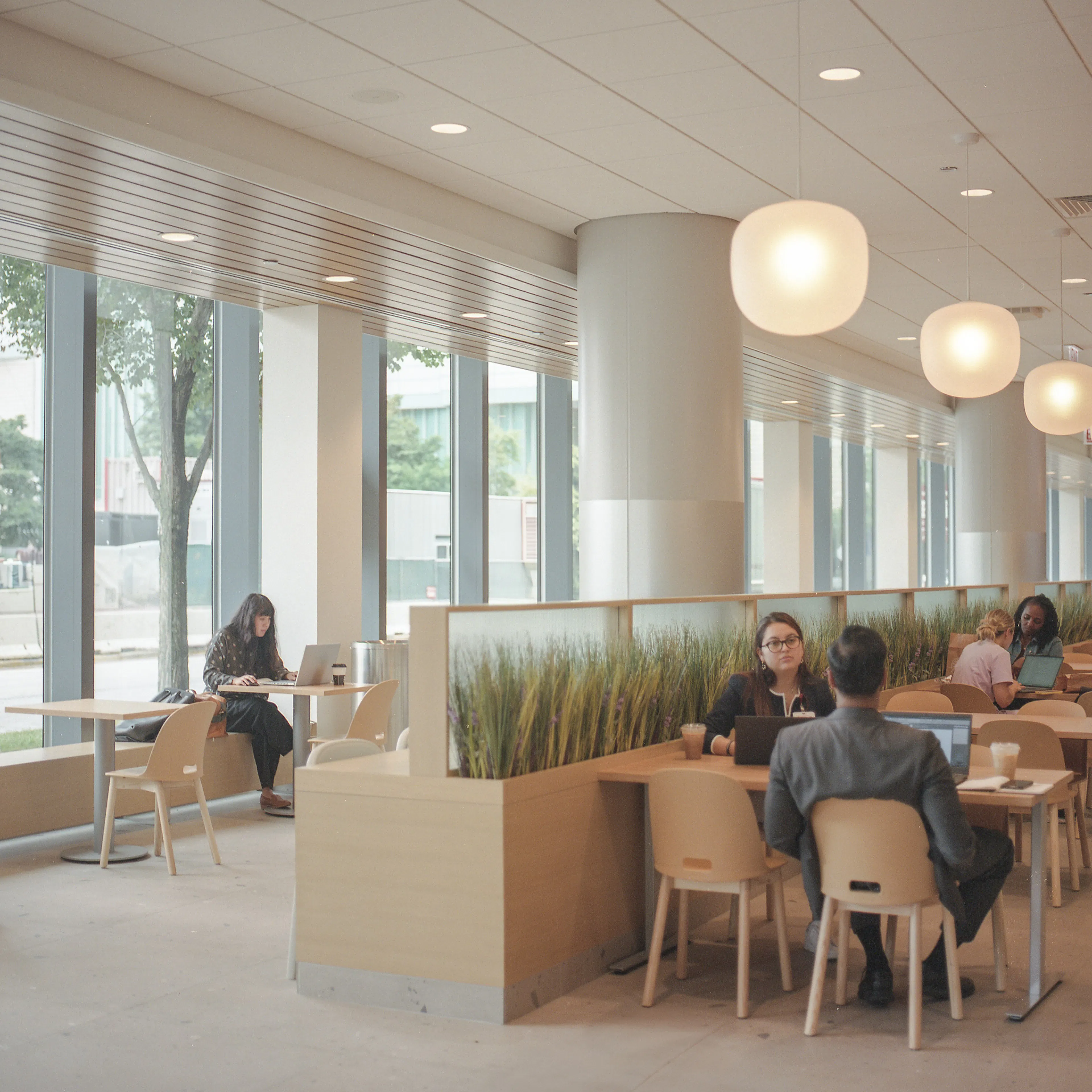 Food Hall at the Center for Care & Discovery — 7