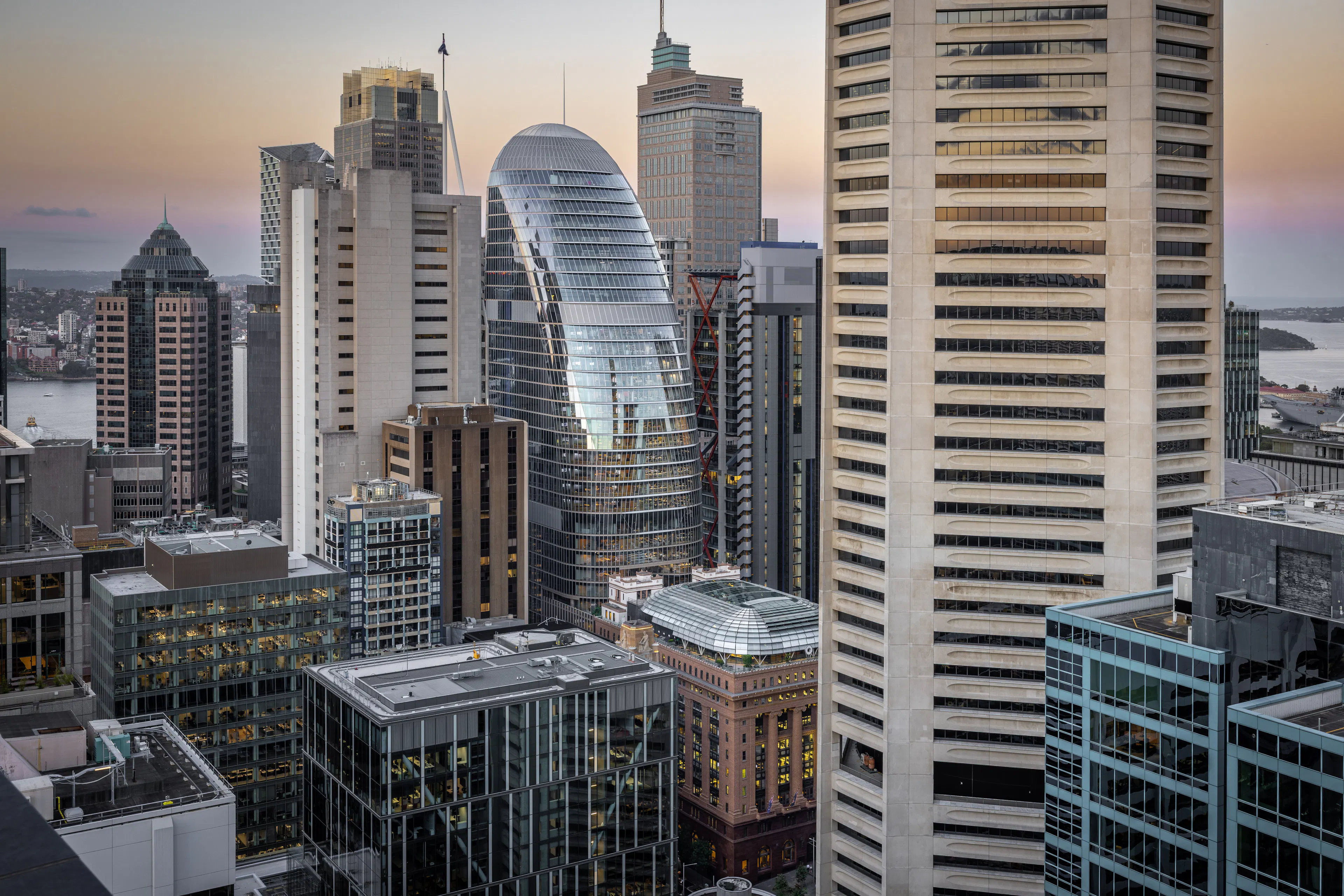 1 Elizabeth detail 2