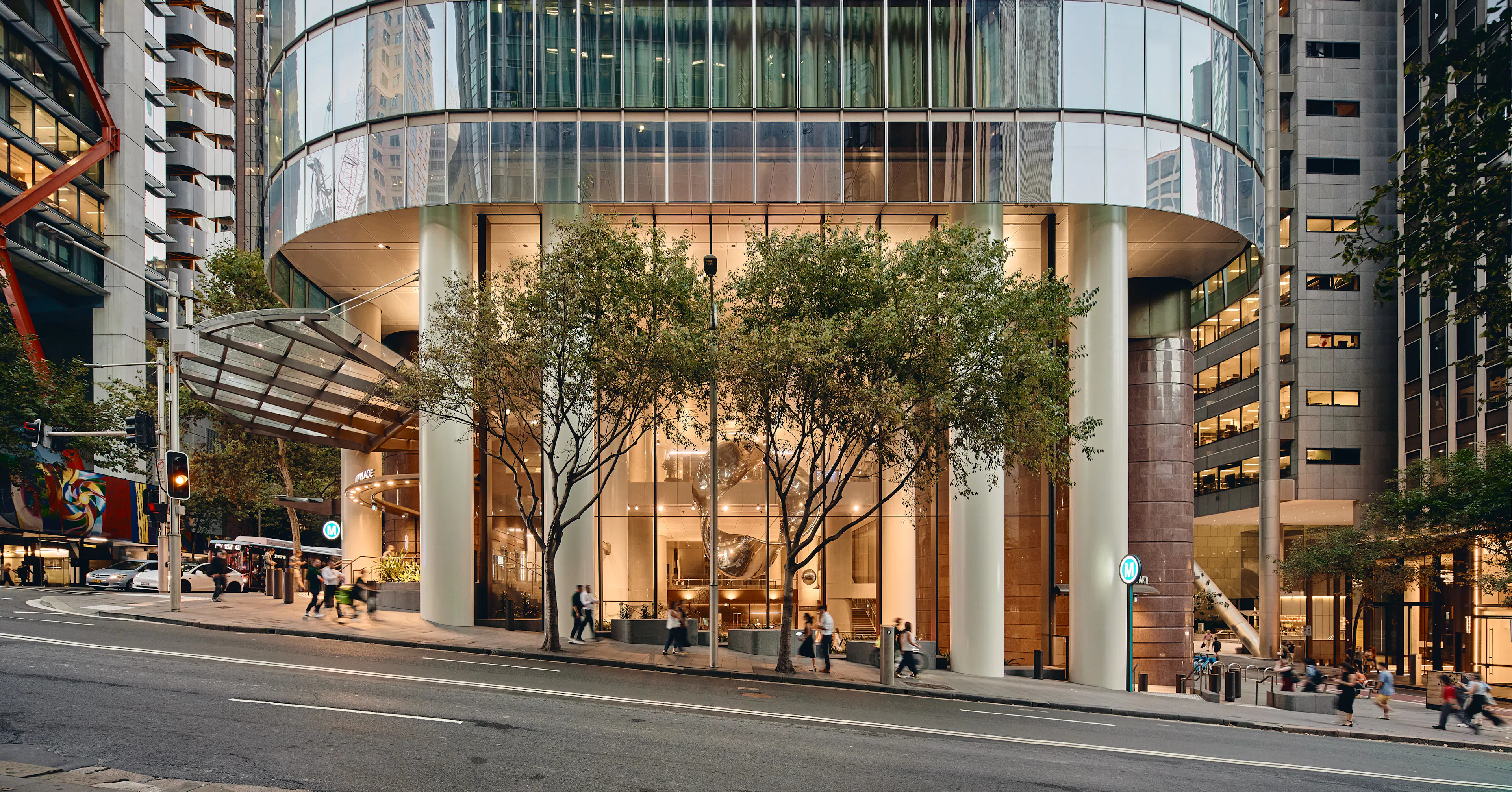 1 Elizabeth detail 7