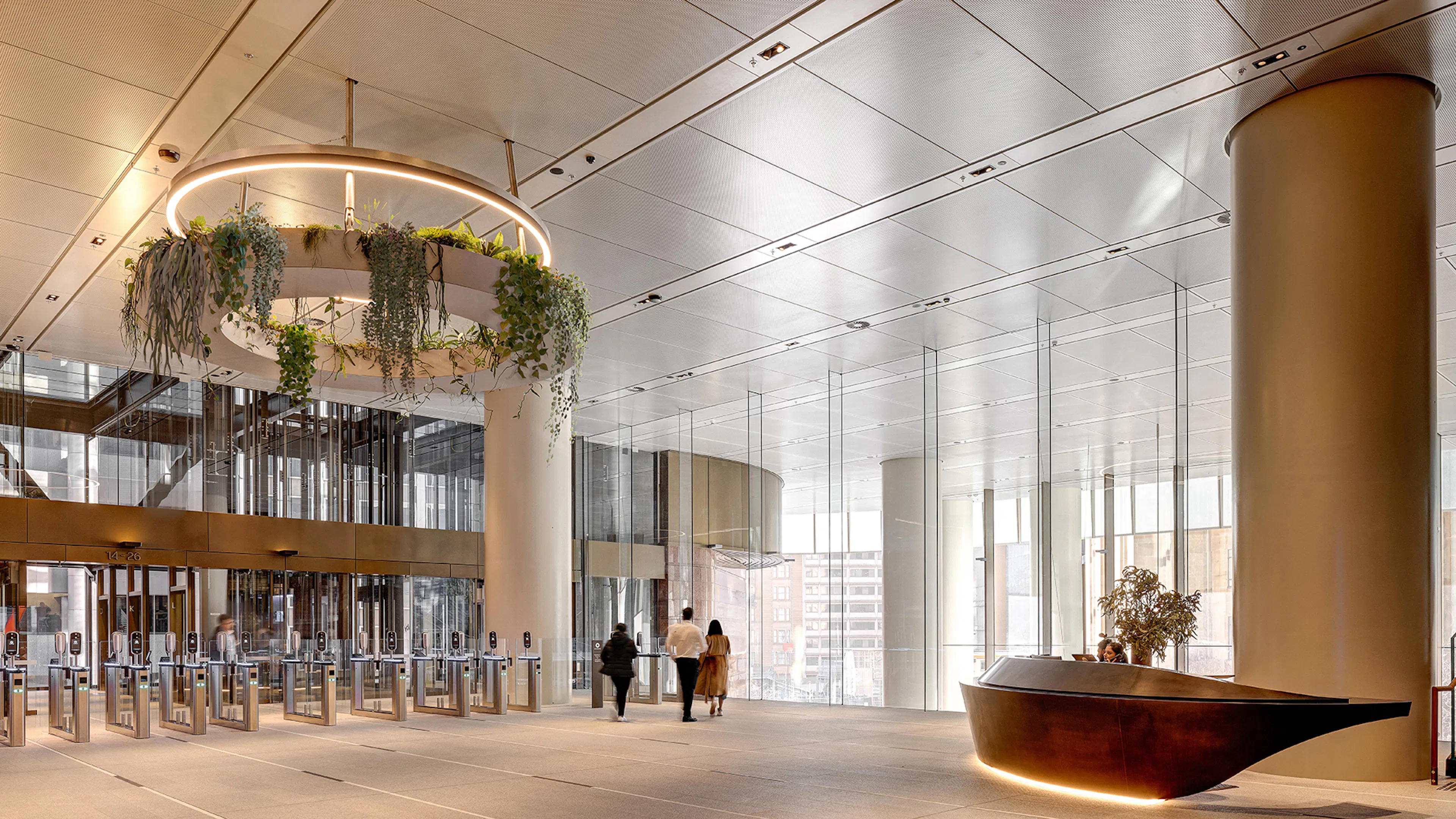 1 Elizabeth detail 16