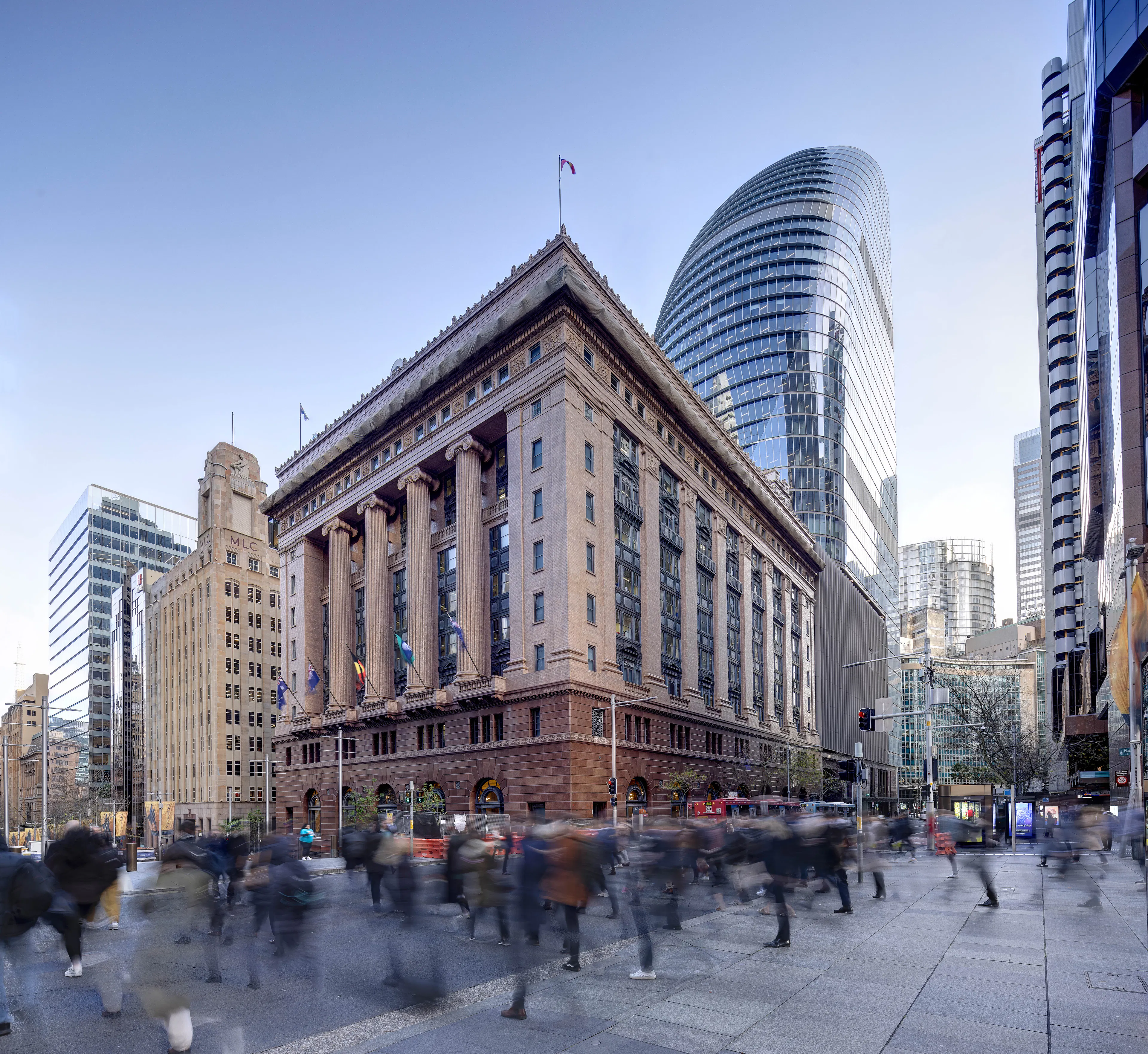 1 Elizabeth detail 5