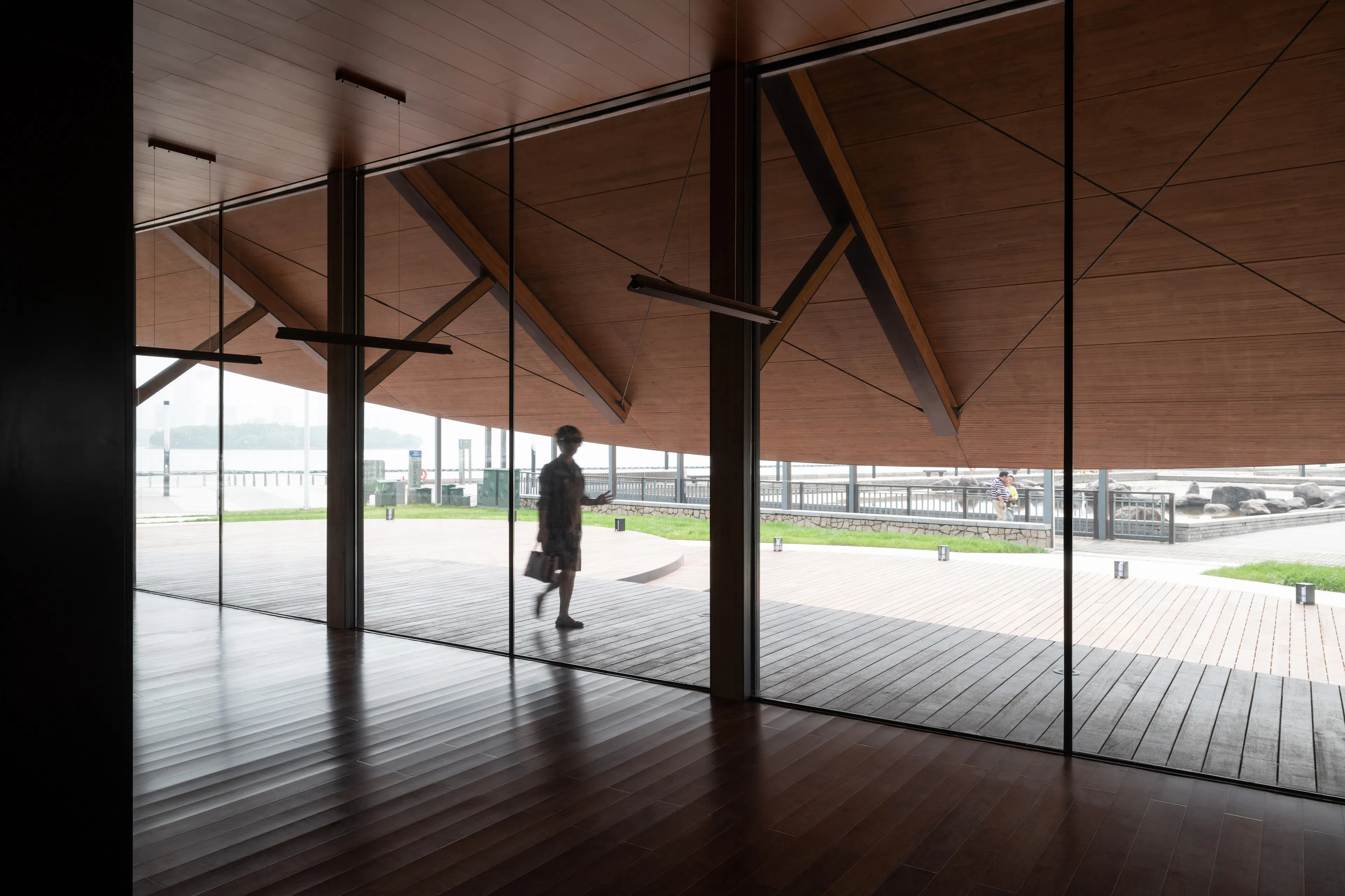 Jinji Lake Pavilion — 8