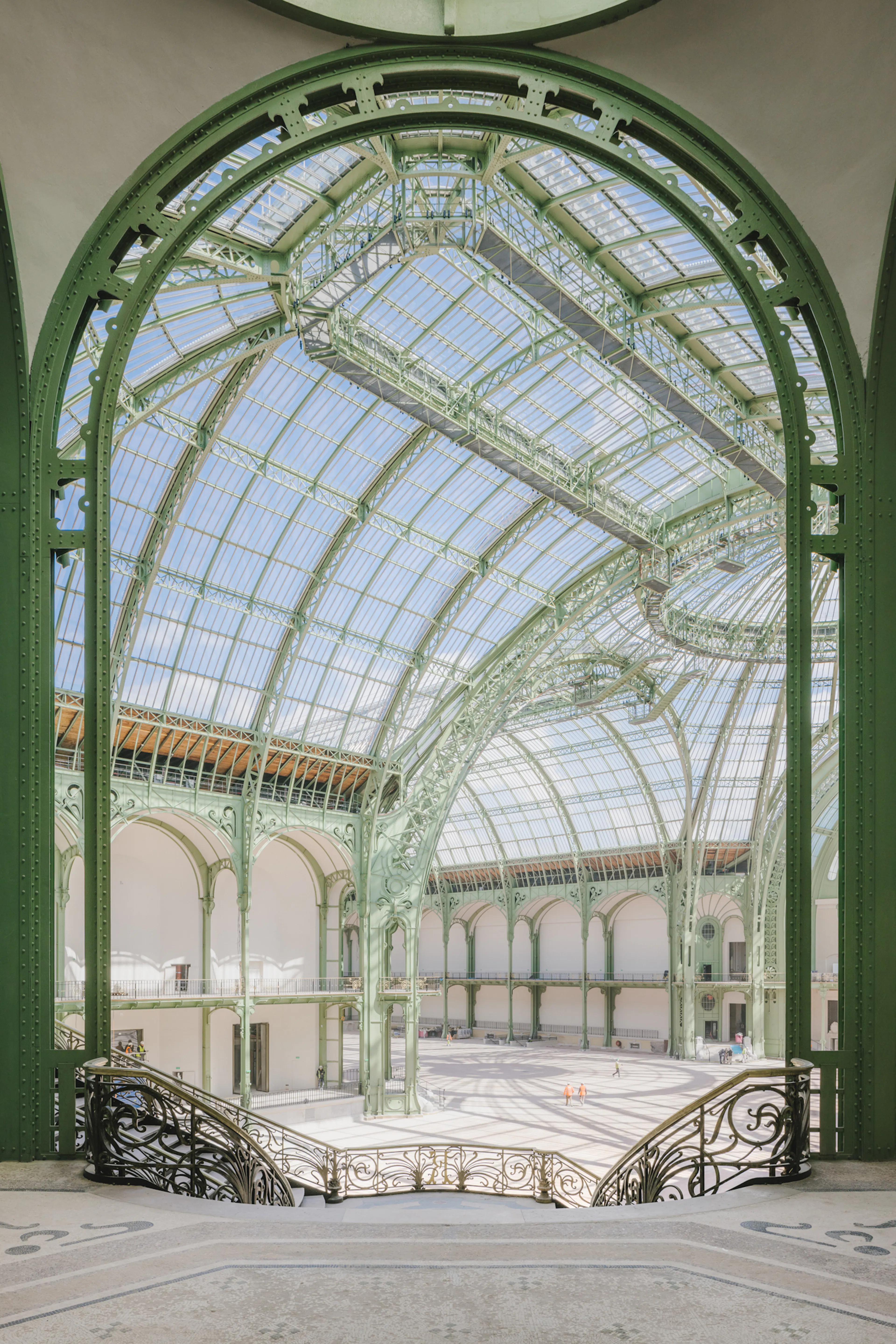 GRAND PALAIS — 8