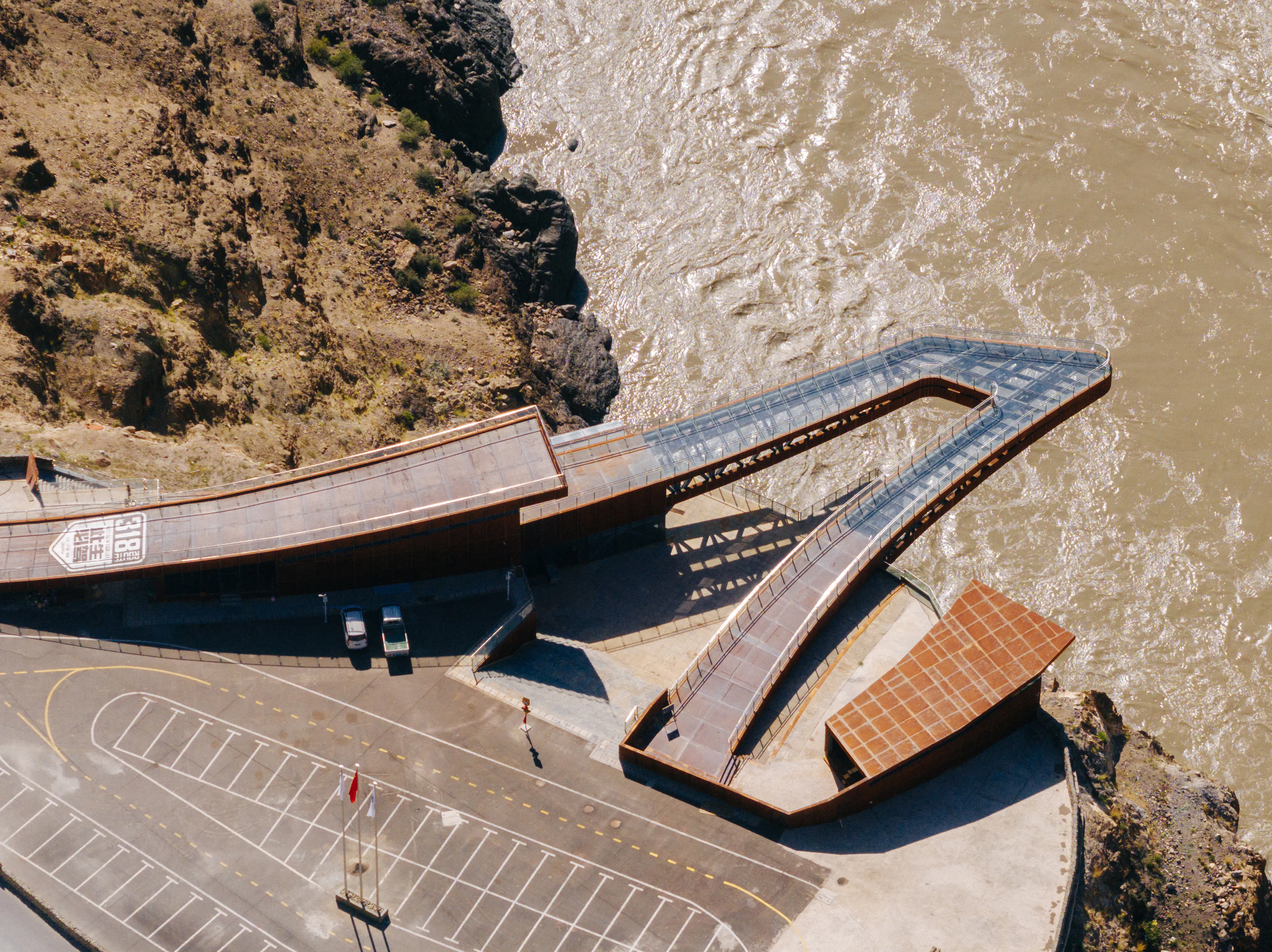 Nujiang River 72 Turns Canyon Scenic Area — 1