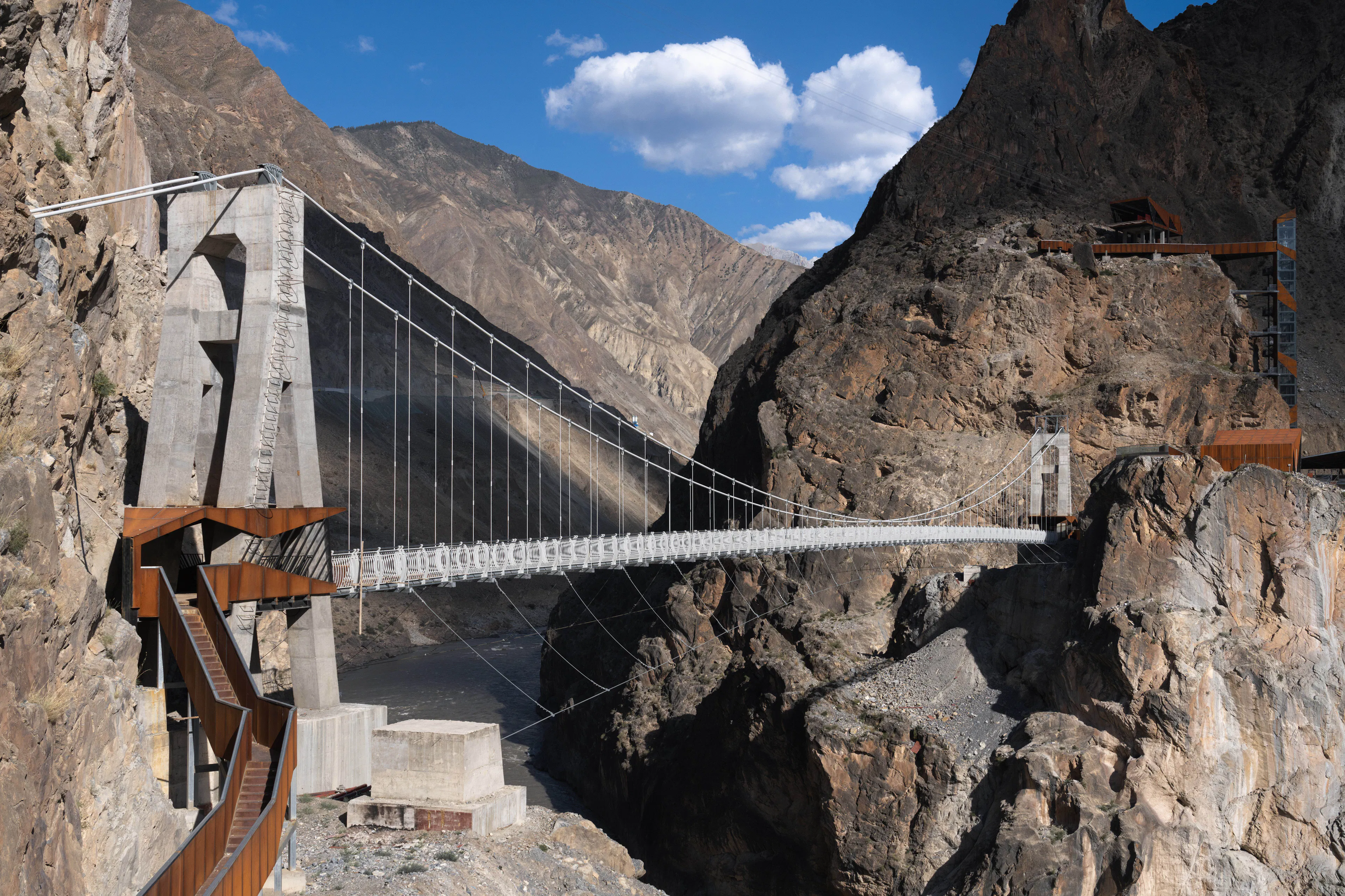 Nujiang River 72 Turns Canyon Scenic Area — 46