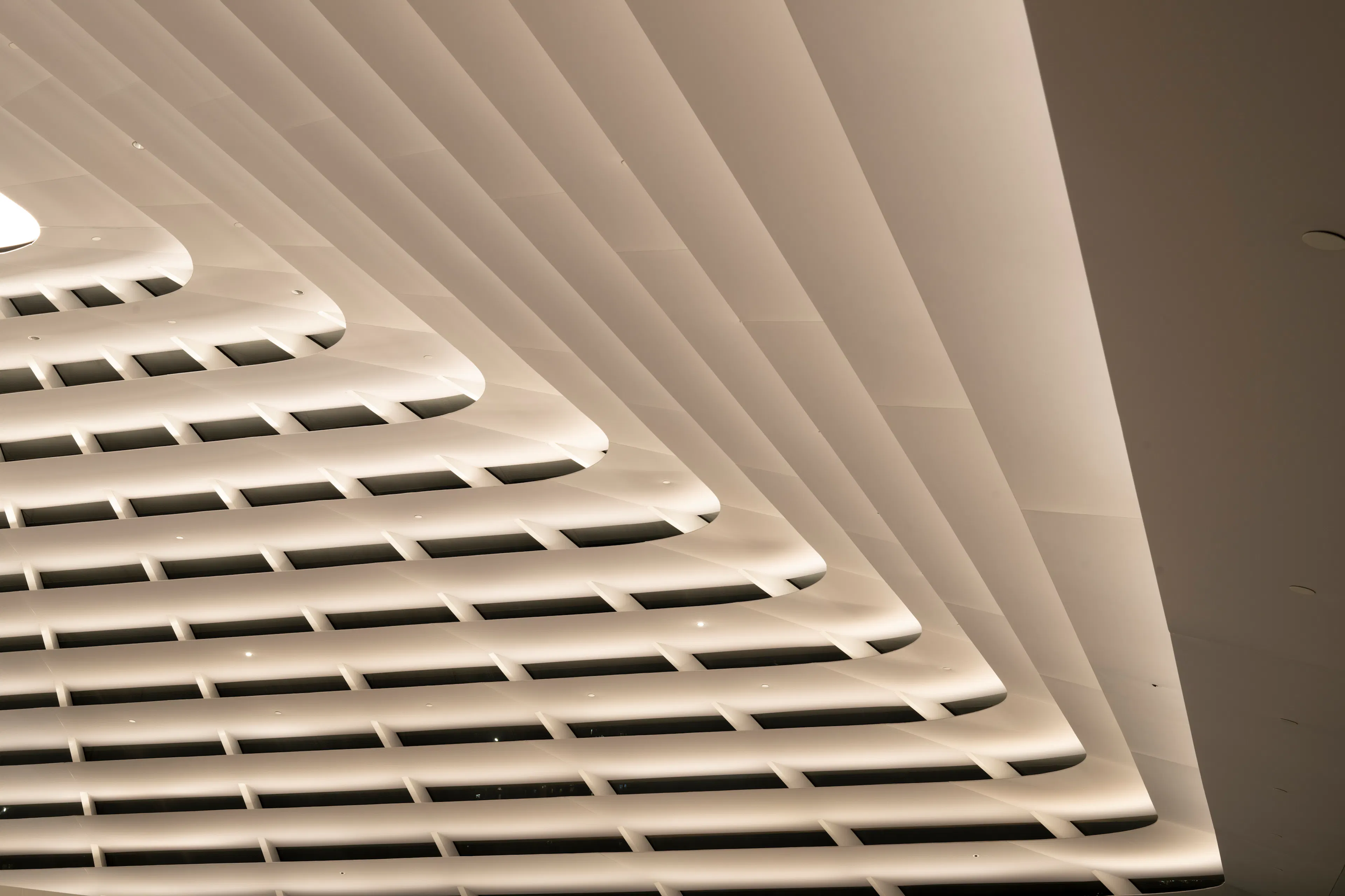 Apple The Exchange TRX — 6