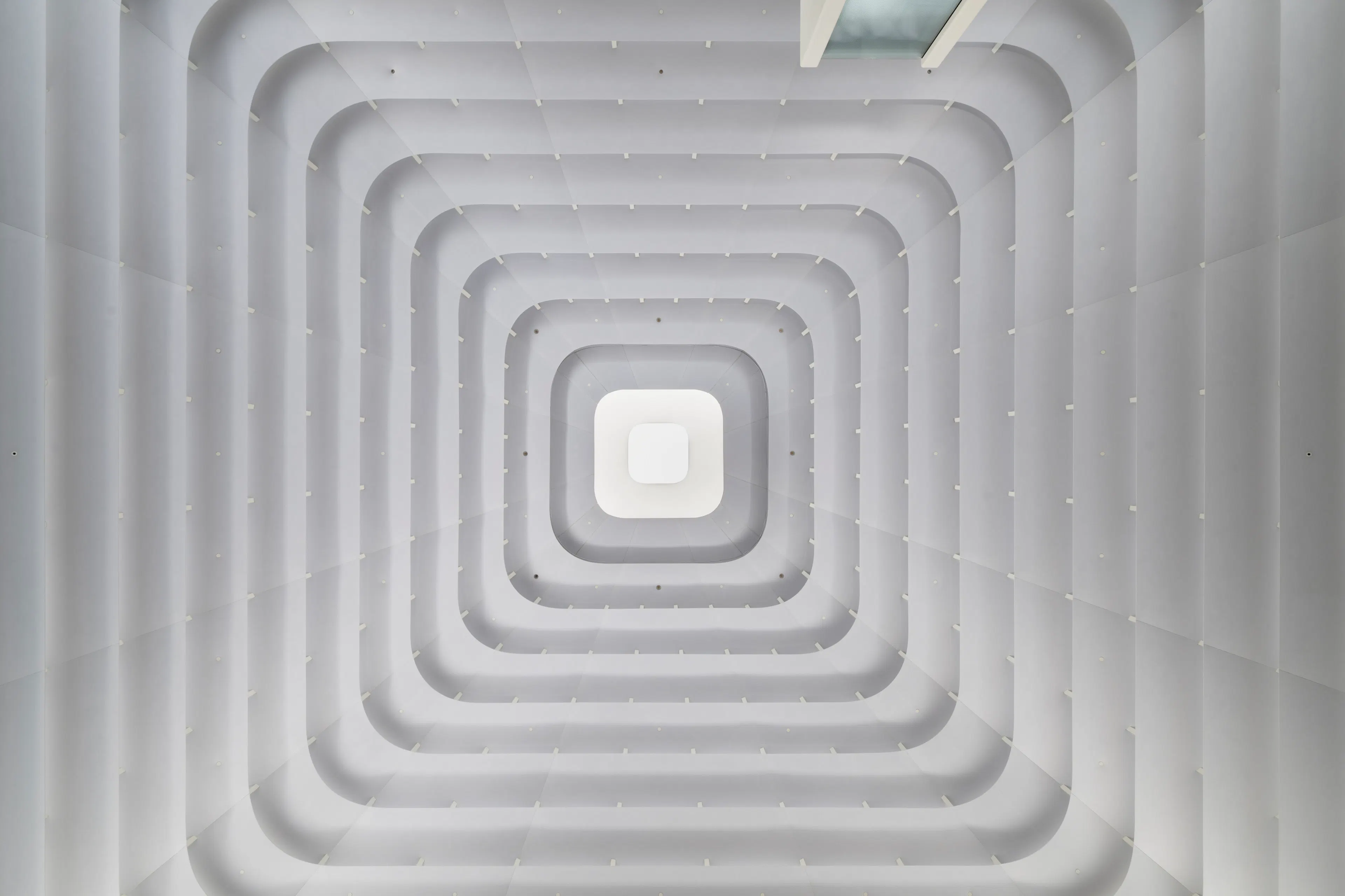 Apple The Exchange TRX — 11